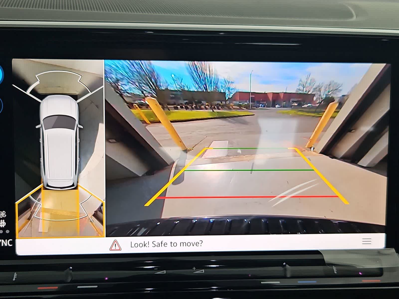 Thumbnail: 2026 Volkswagen Atlas - 29