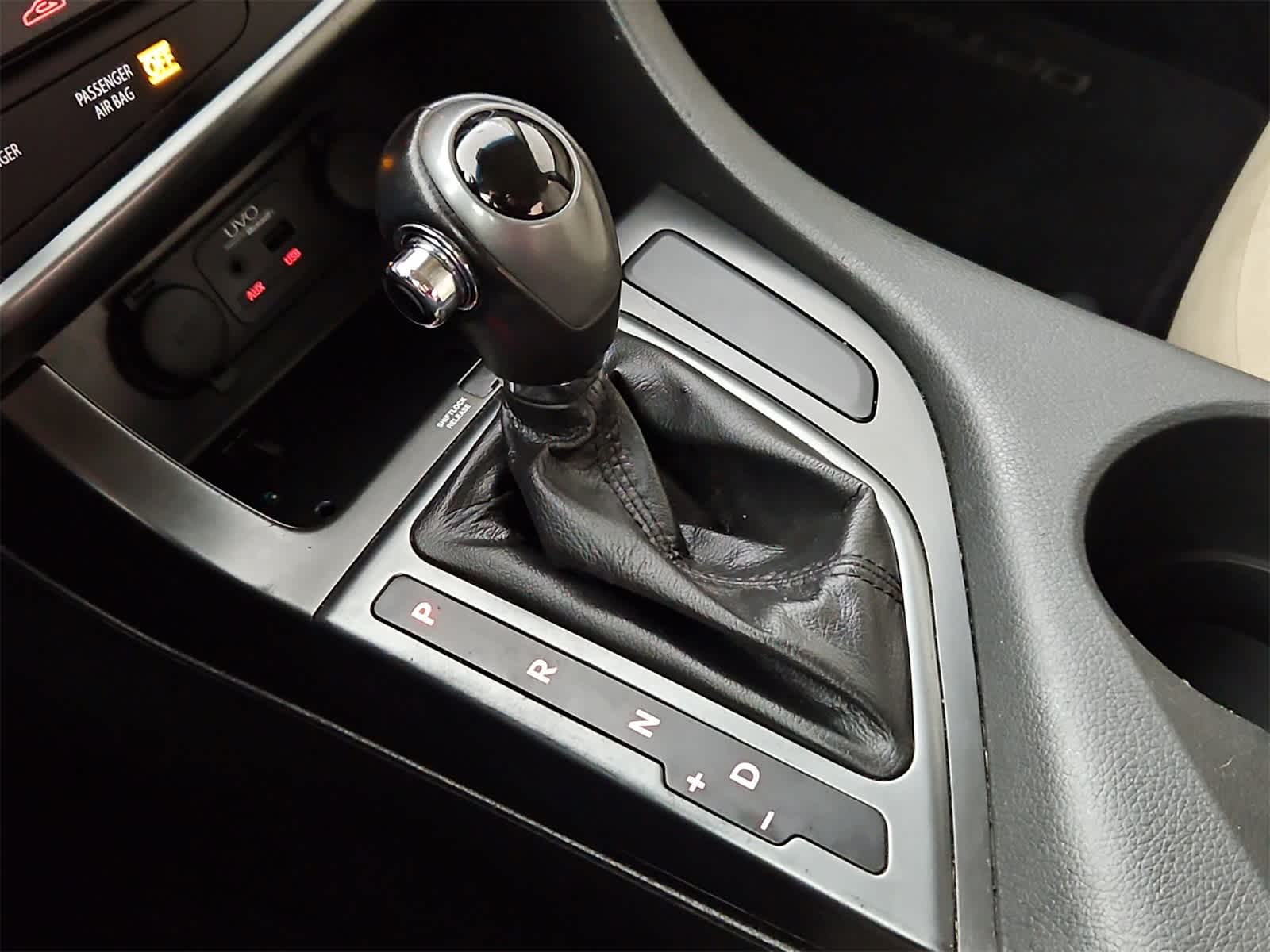 Thumbnail: 2013 Kia Optima - 32