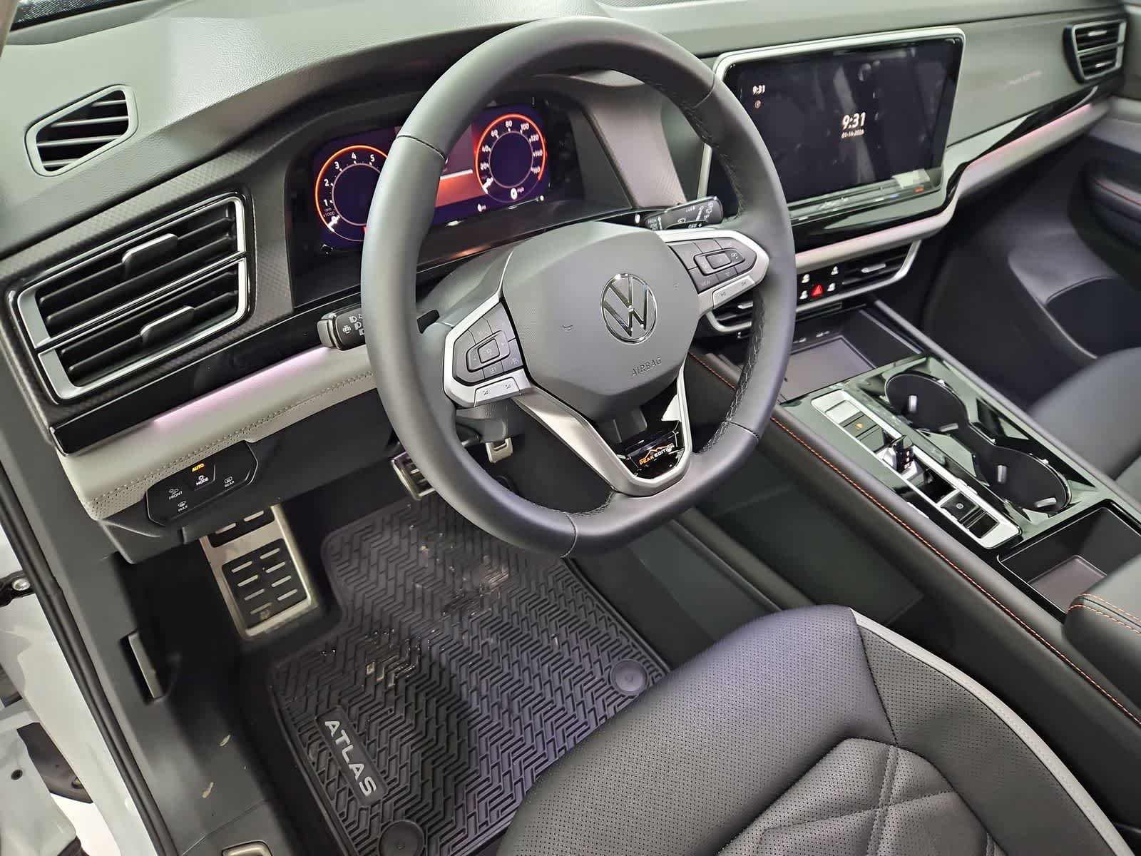 Thumbnail: 2026 Volkswagen Atlas - 2