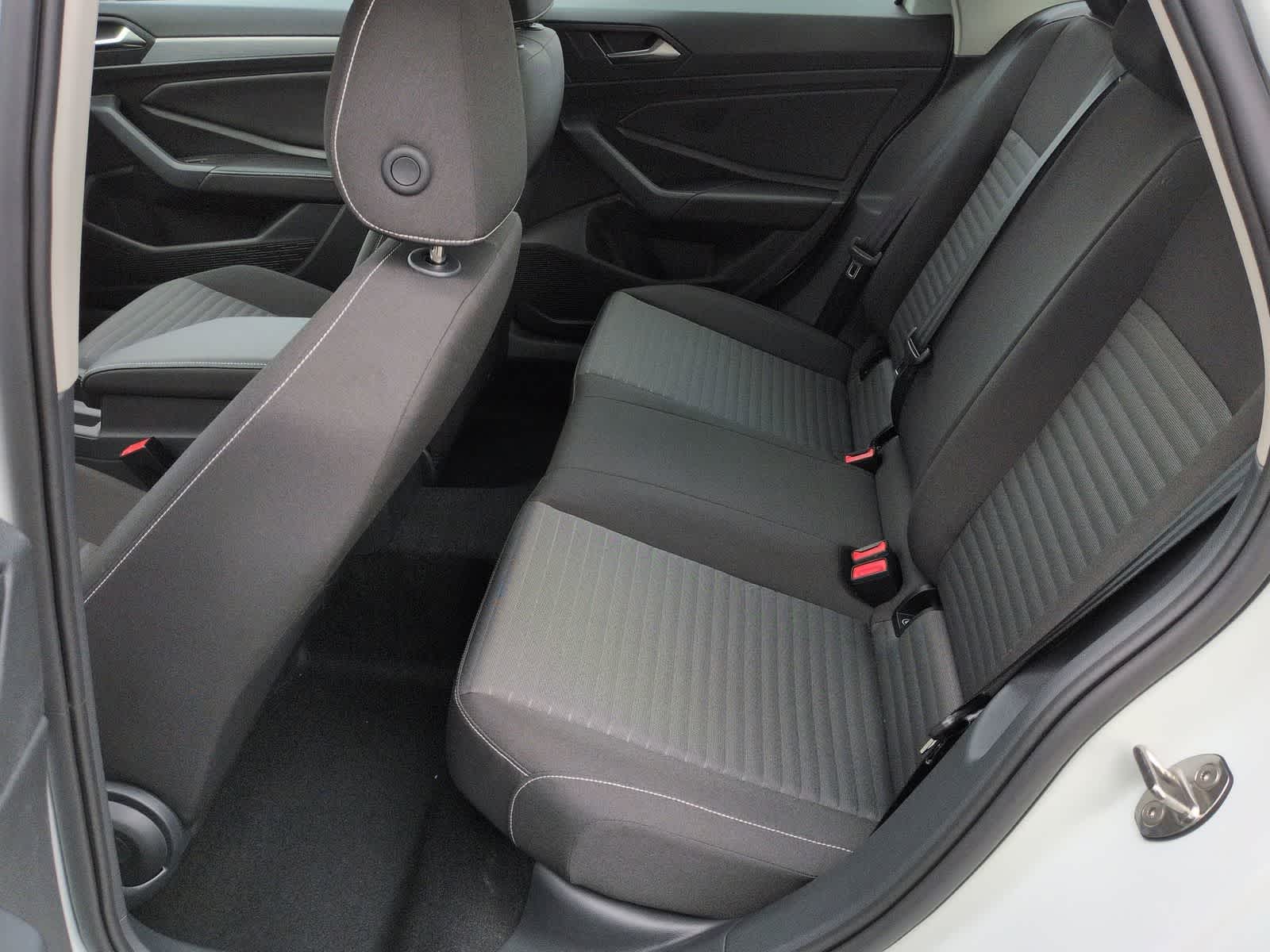 Thumbnail: 2026 Volkswagen Jetta - 19