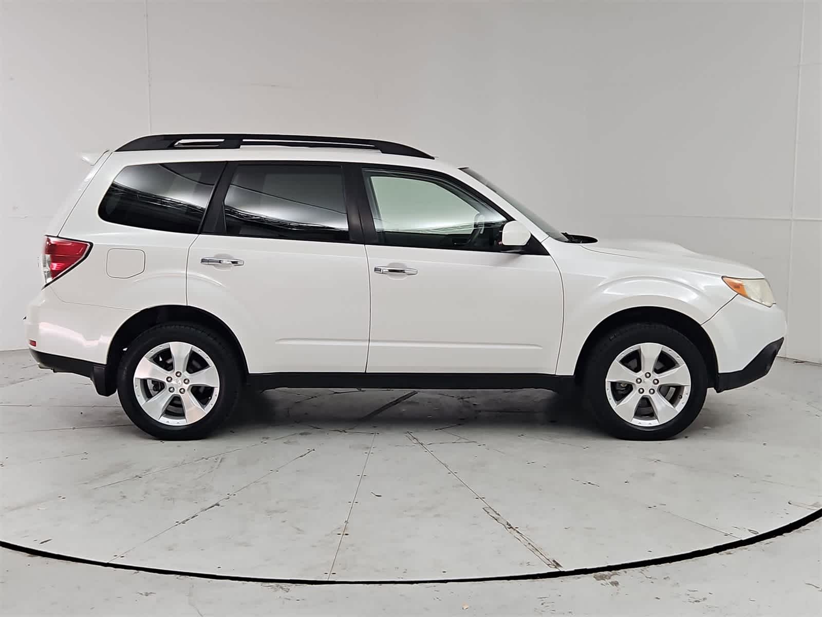 2010 Subaru Forester Limited 7