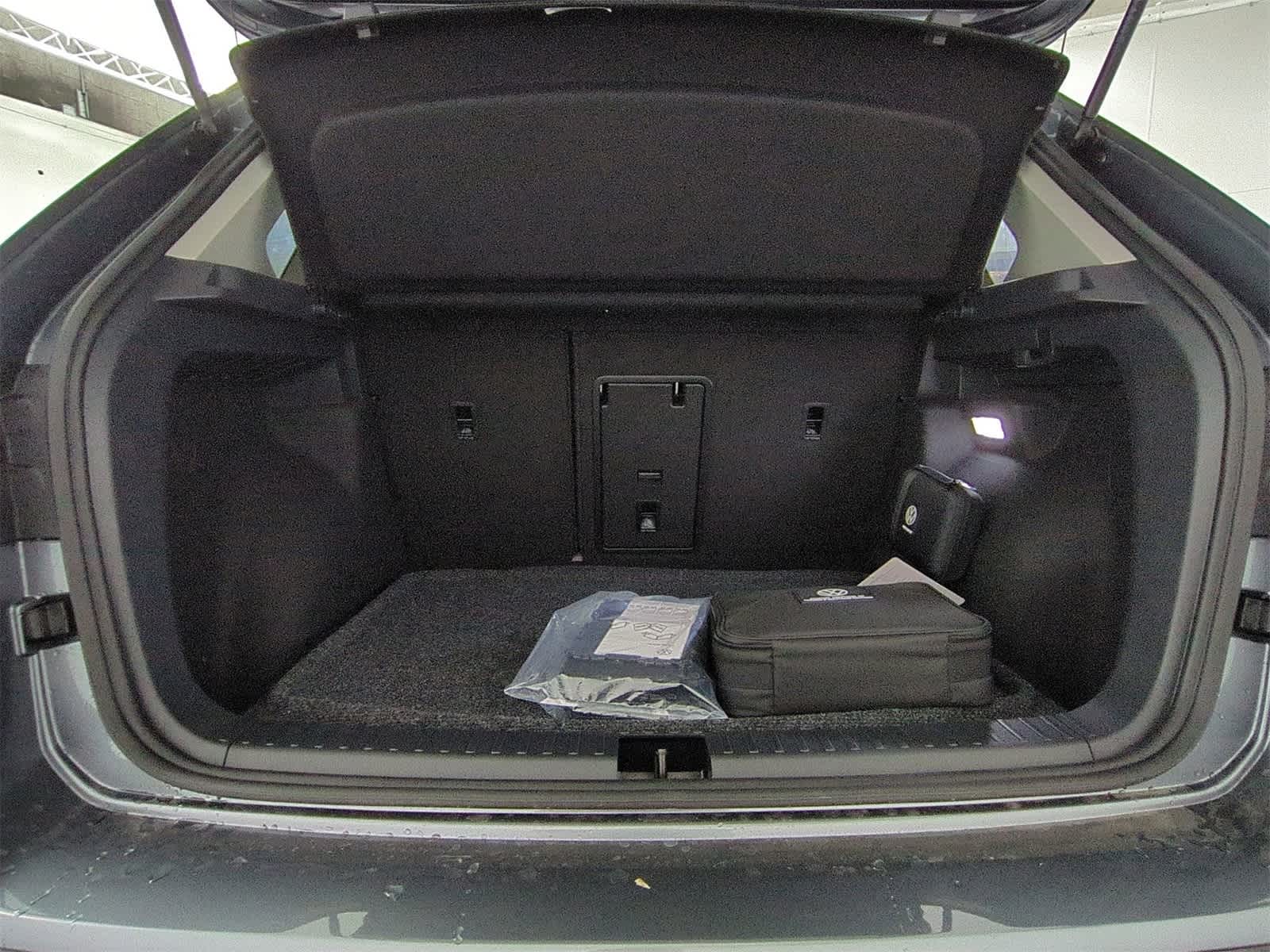 Thumbnail: 2025 Volkswagen Taos - 36