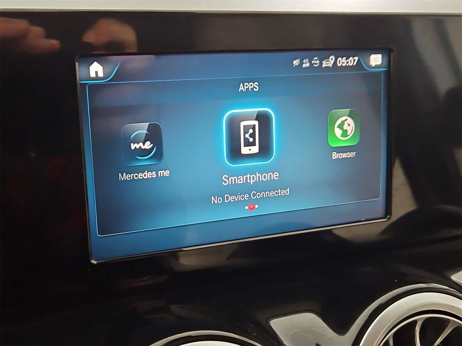 Thumbnail: 2022 Mercedes-Benz GLA - 28