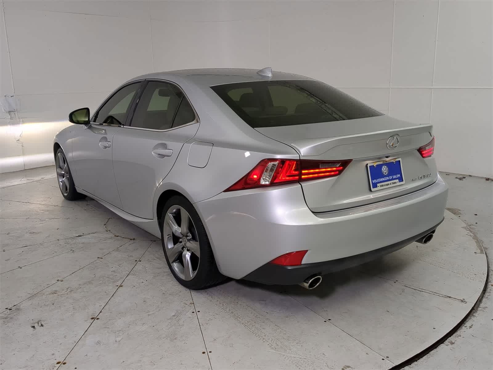 Thumbnail: 2015 Lexus IS - 4