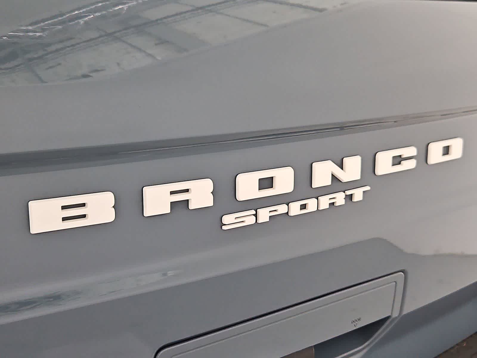 Thumbnail: 2021 Ford Bronco Sport - 12