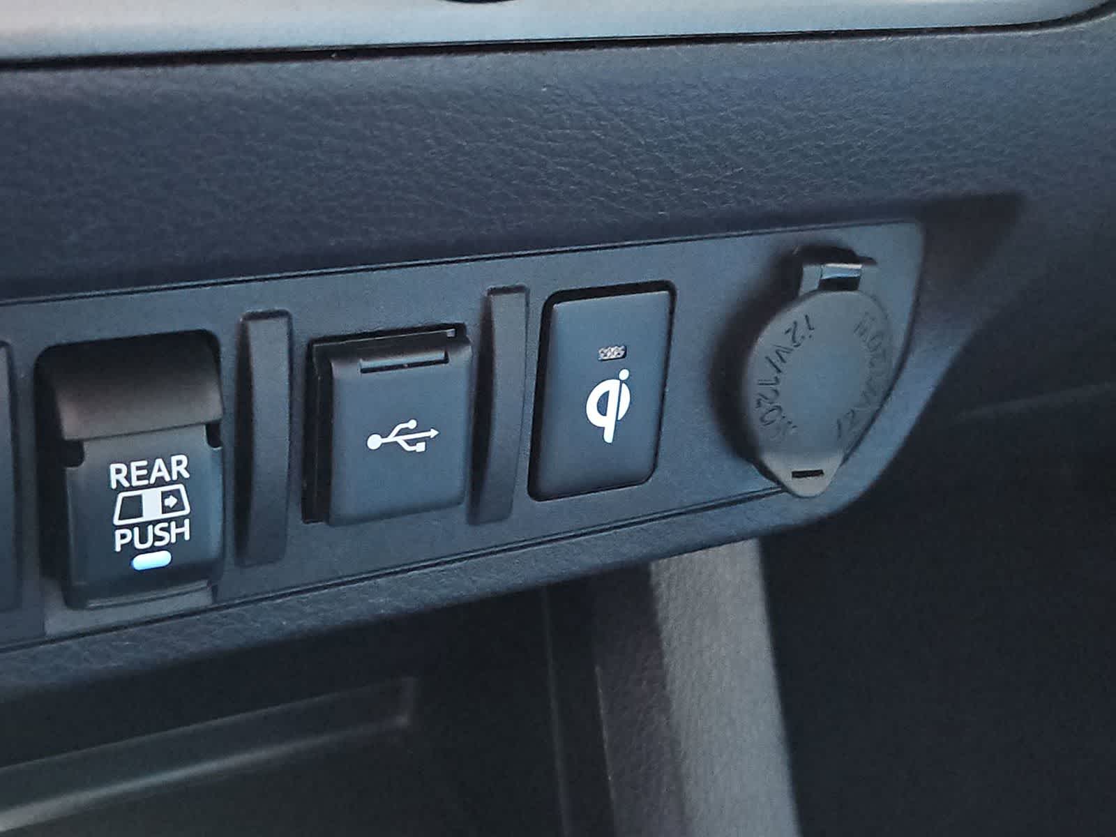 Thumbnail: 2021 Toyota Tacoma - 30