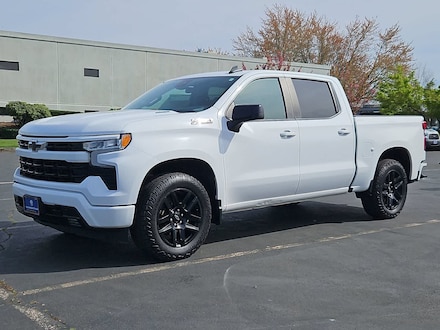 2022 Chevrolet Silverado 1500 RST Truck Crew Cab