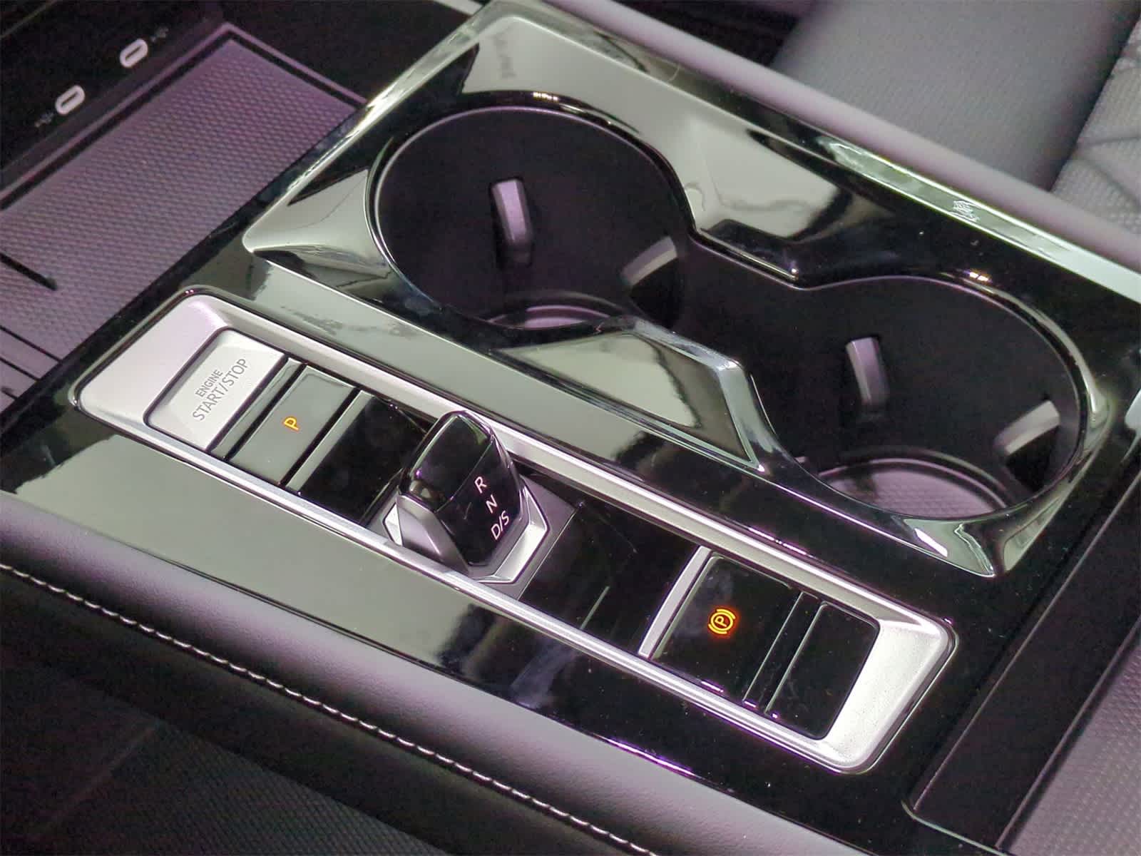 Thumbnail: 2025 Volkswagen Atlas - 34