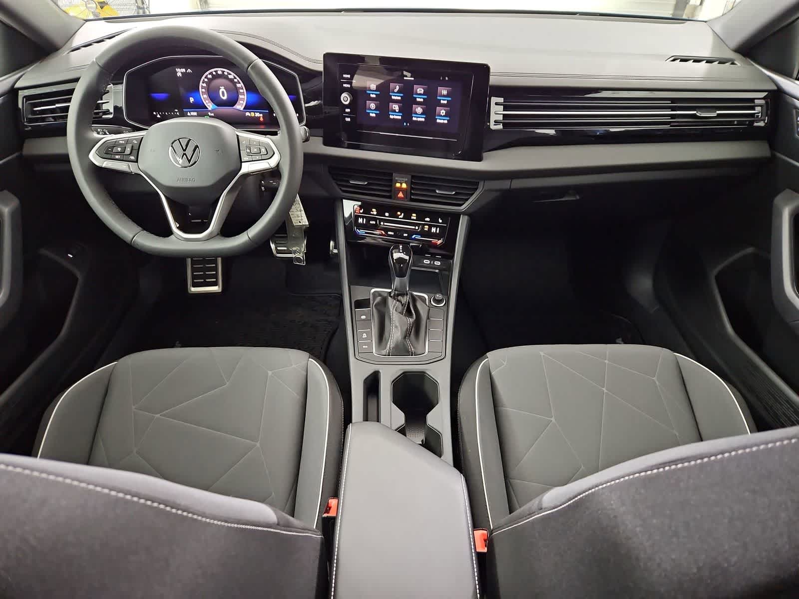 Thumbnail: 2026 Volkswagen Jetta - 15