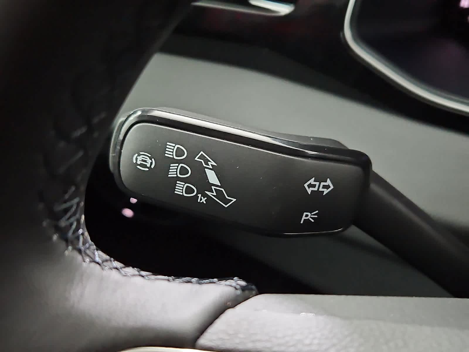 2025 Volkswagen Jetta S - Photo 26