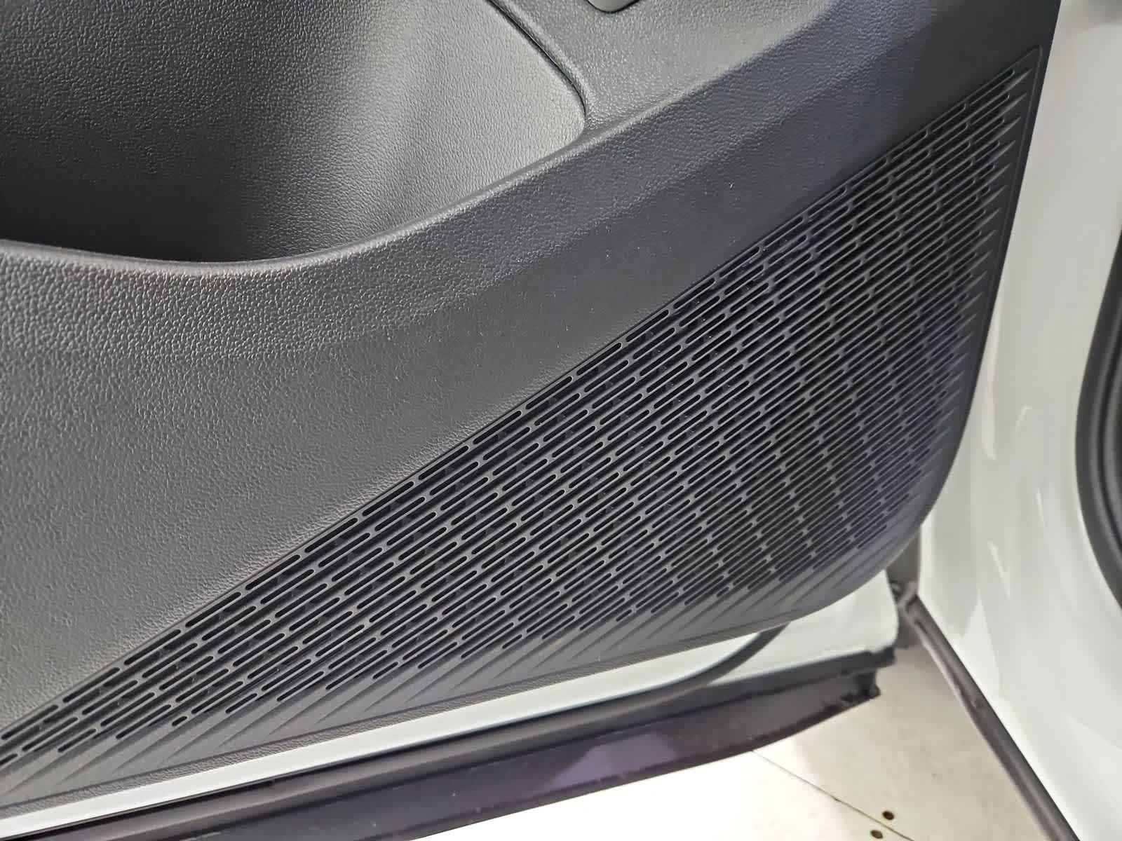 Thumbnail: 2026 Volkswagen Atlas - 32