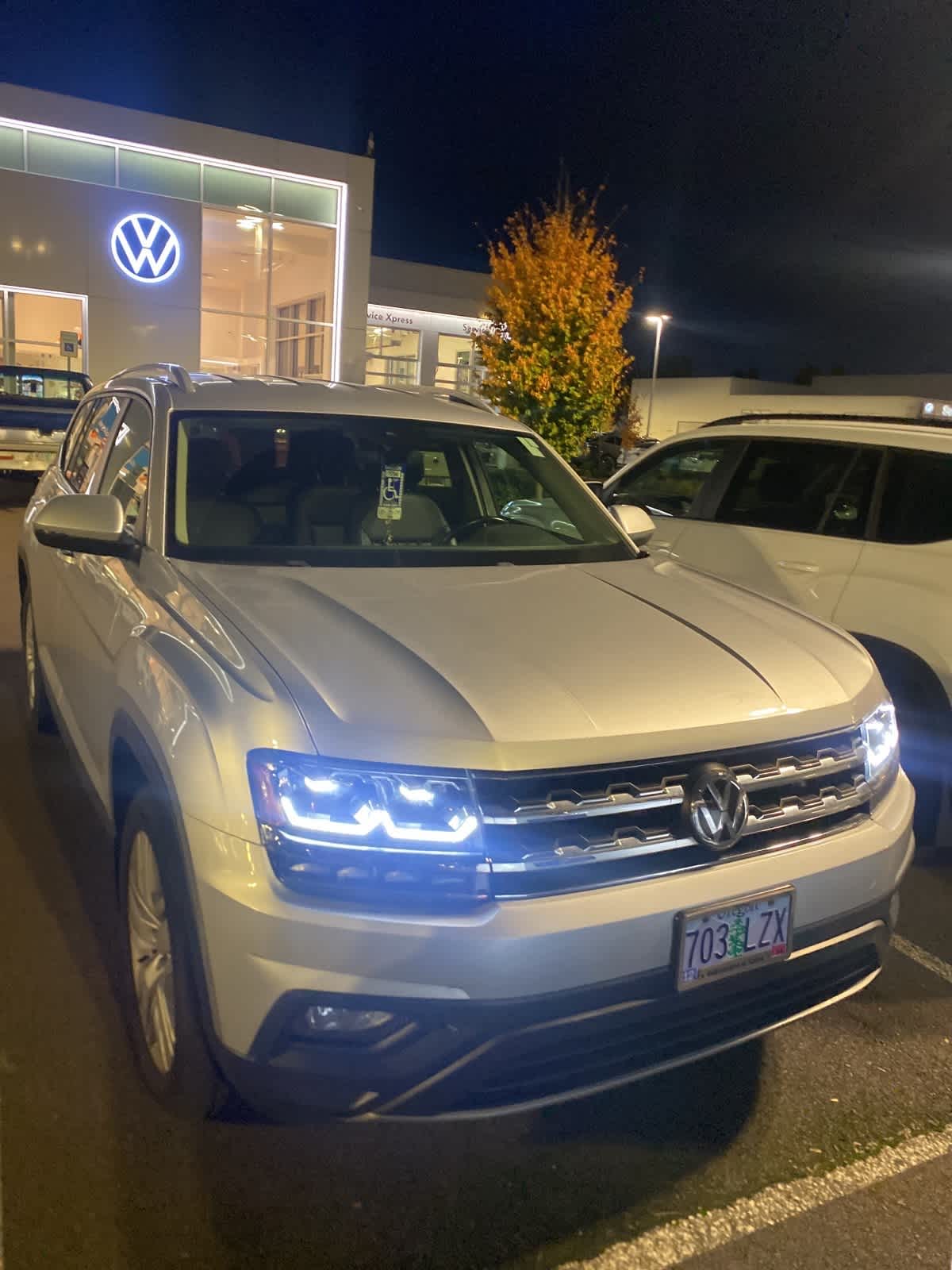 2019 Volkswagen Atlas V6 SE Technology photo 2