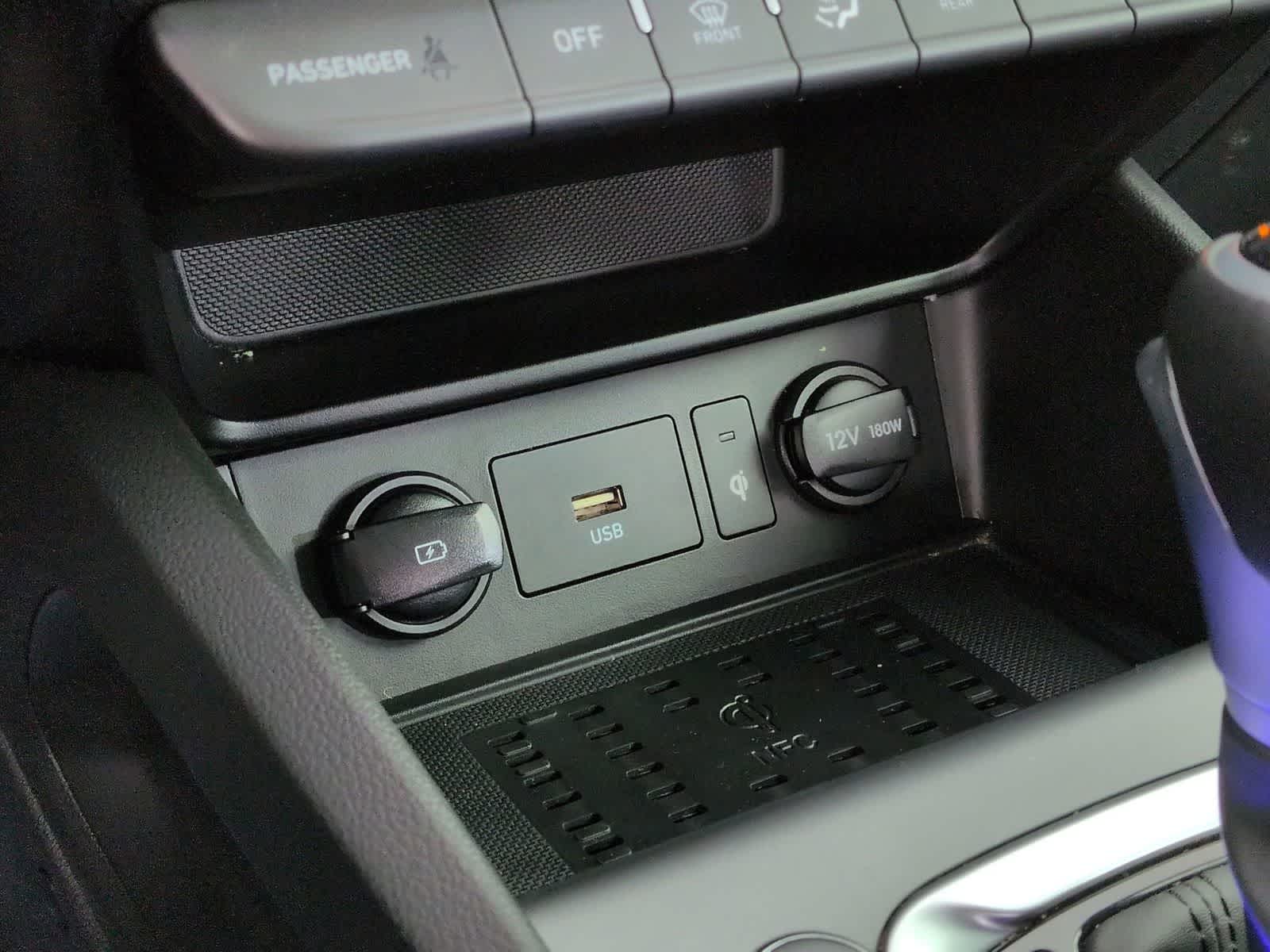 Thumbnail: 2022 Hyundai Kona - 32