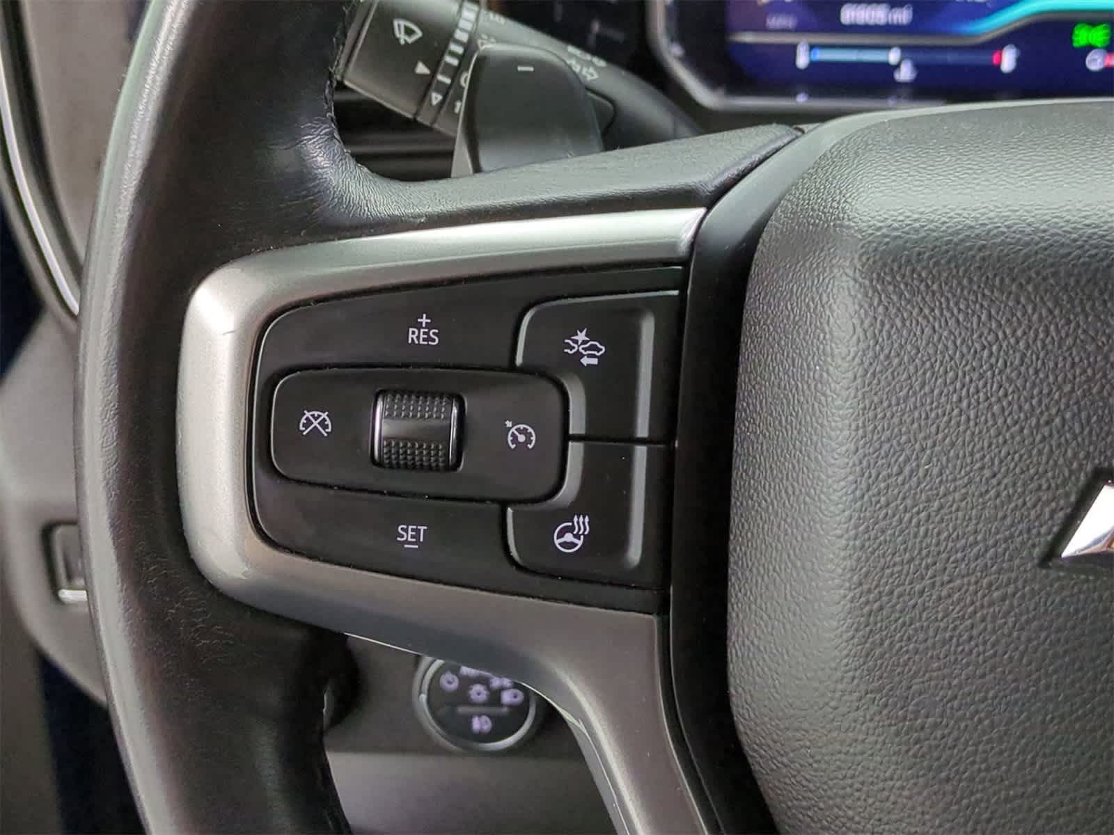 Thumbnail: 2022 Chevrolet Silverado 1500 - 25