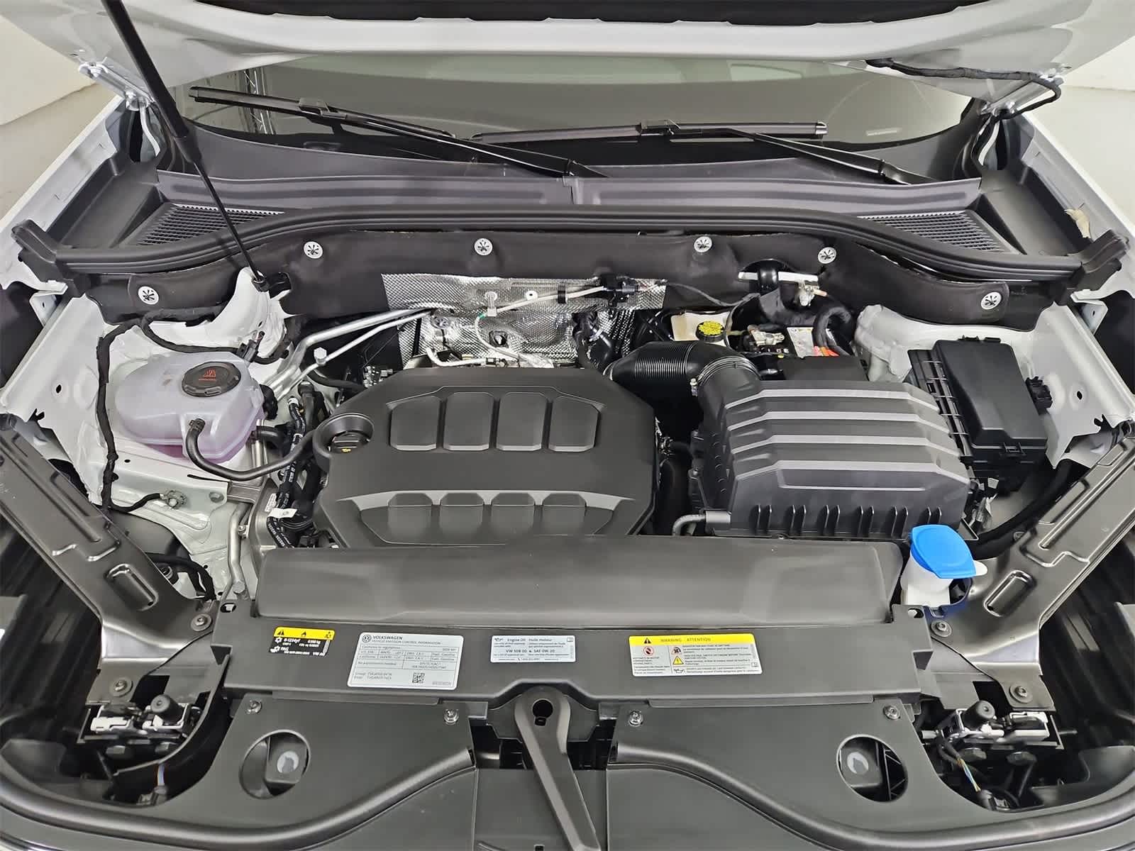 Thumbnail: 2026 Volkswagen Atlas - 14