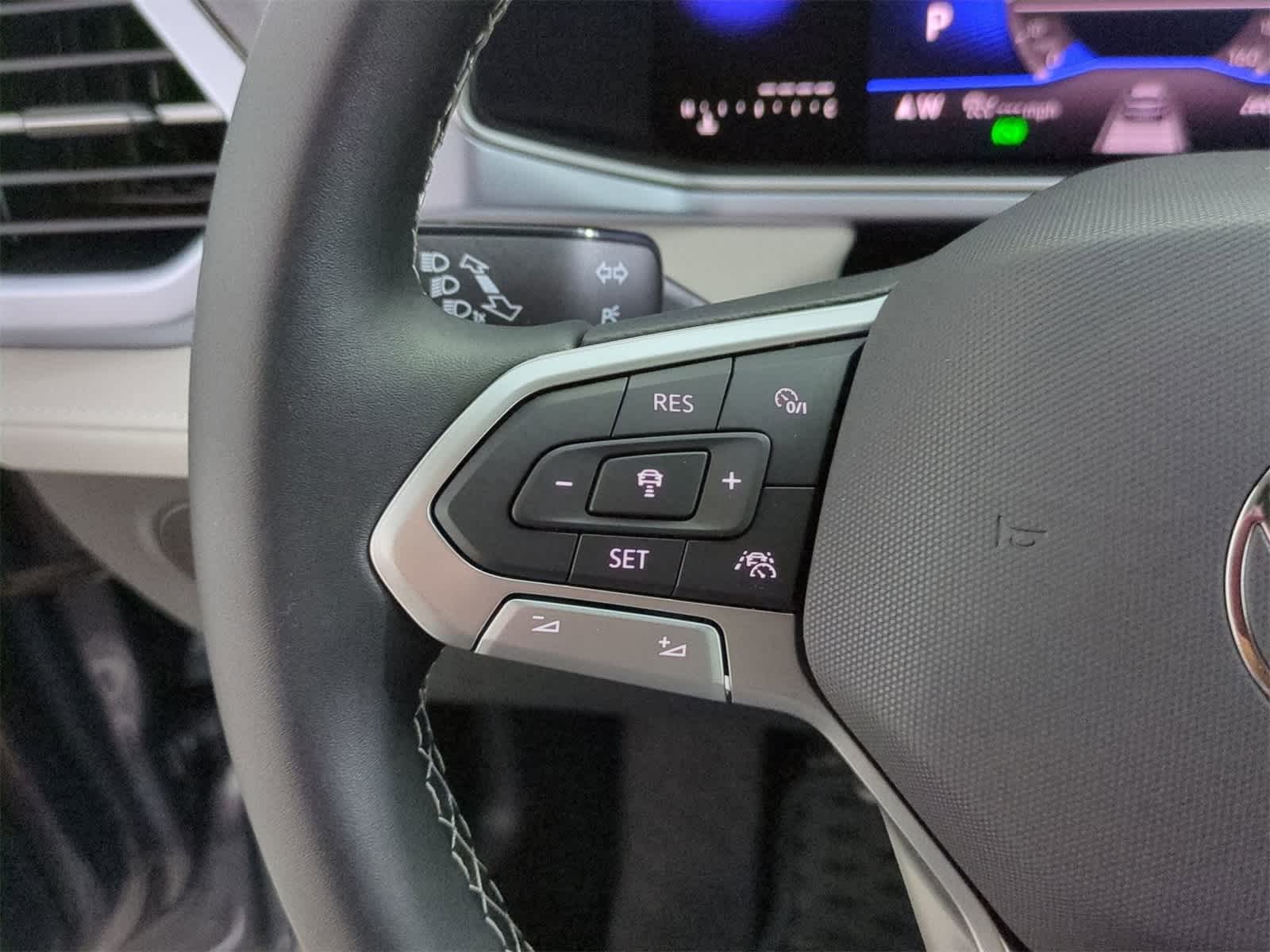 Thumbnail: 2025 Volkswagen Taos - 25