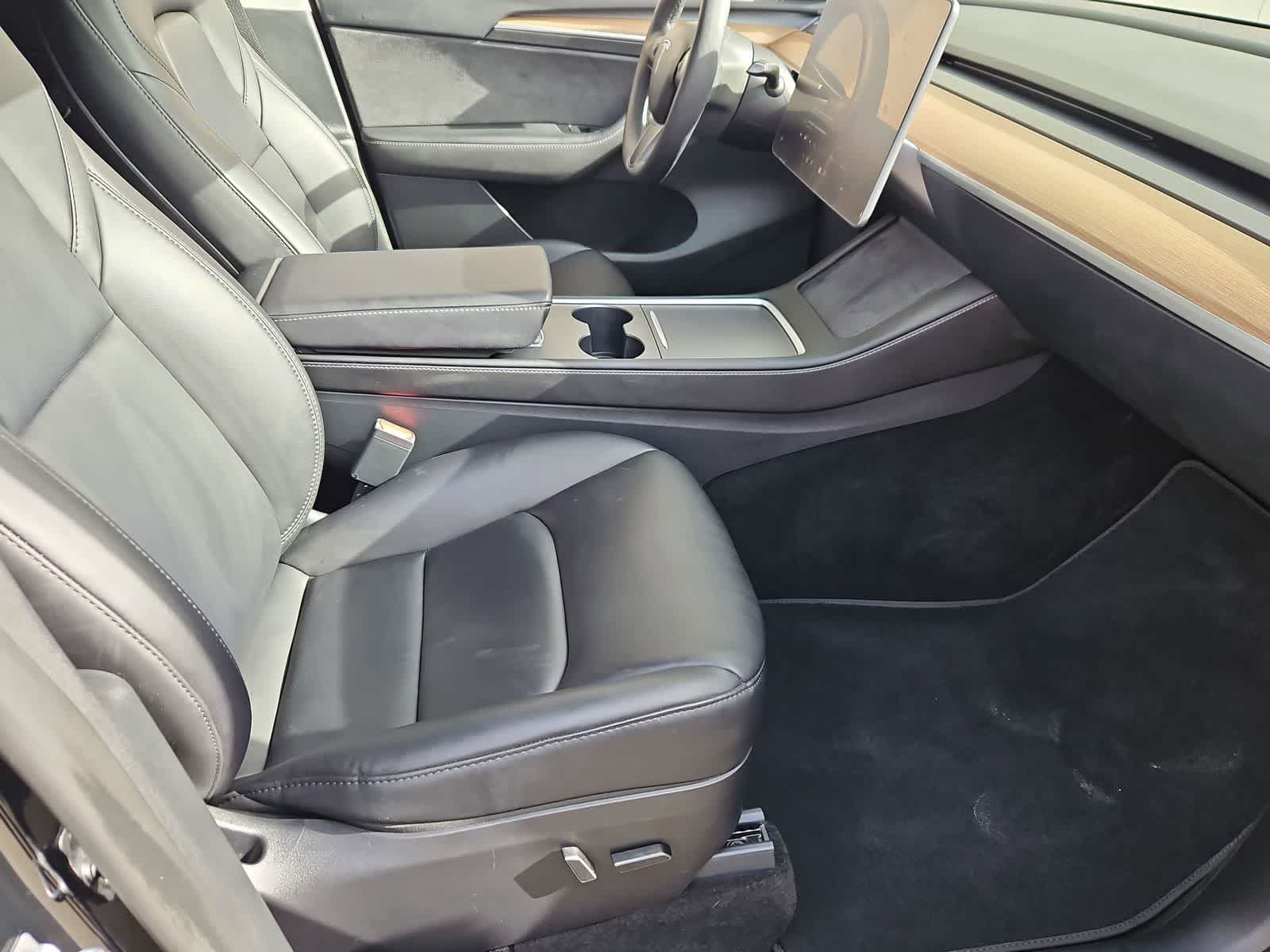 Thumbnail: 2024 Tesla Model Y - 22