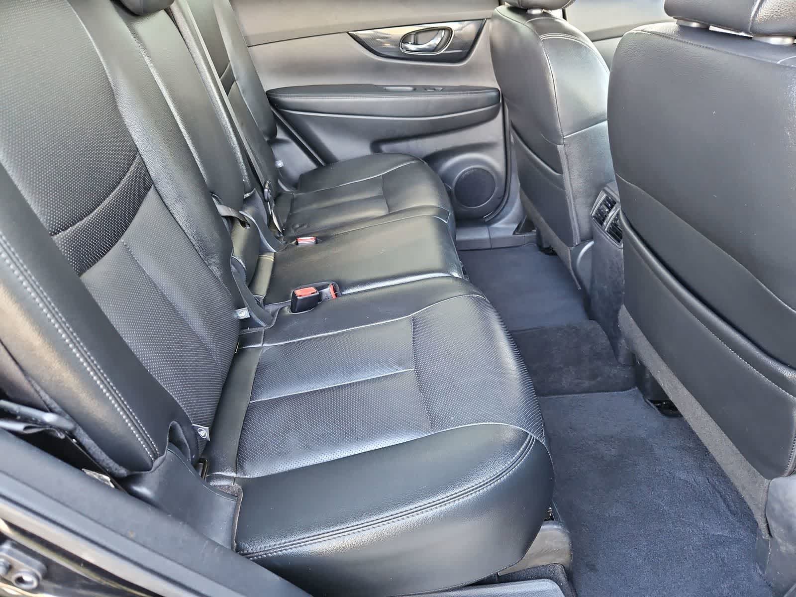 Thumbnail: 2020 Nissan Rogue - 21