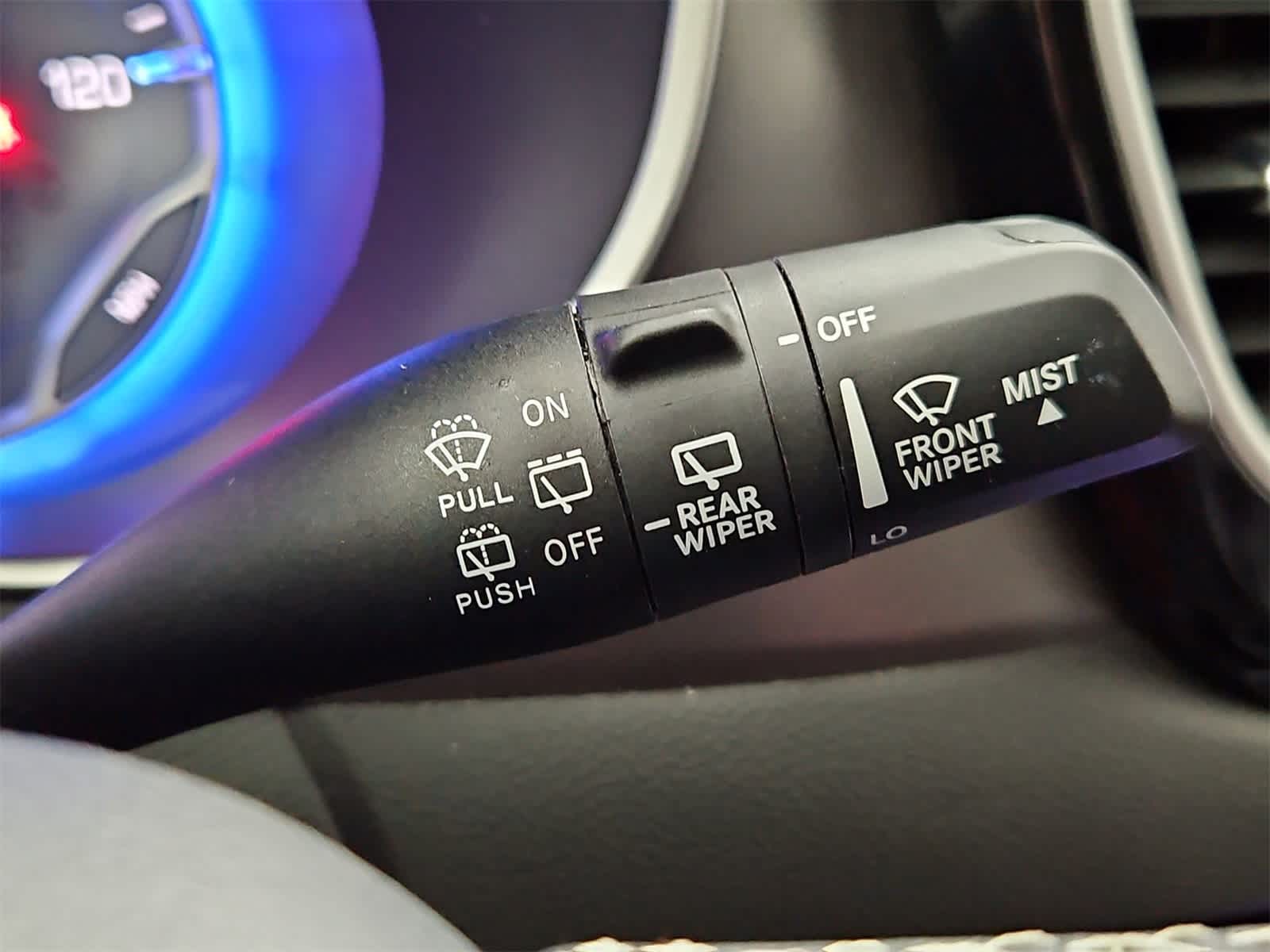 Thumbnail: 2024 Chrysler Pacifica - 25