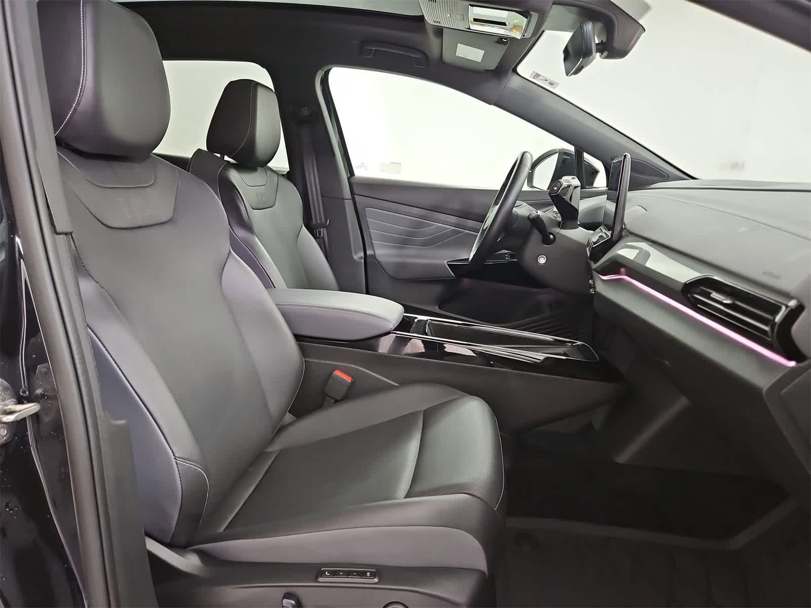 Thumbnail: 2023 Volkswagen ID.4 - 23