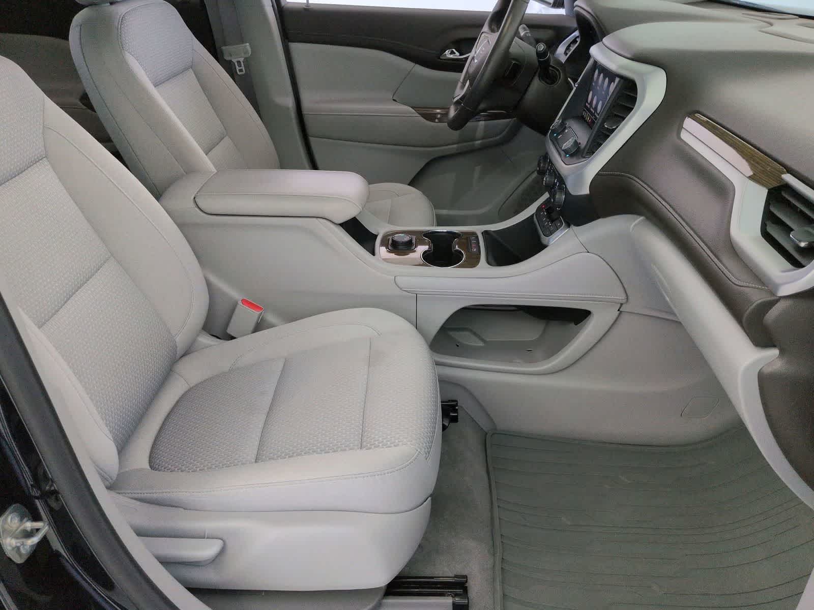 Thumbnail: 2022 GMC Acadia - 21