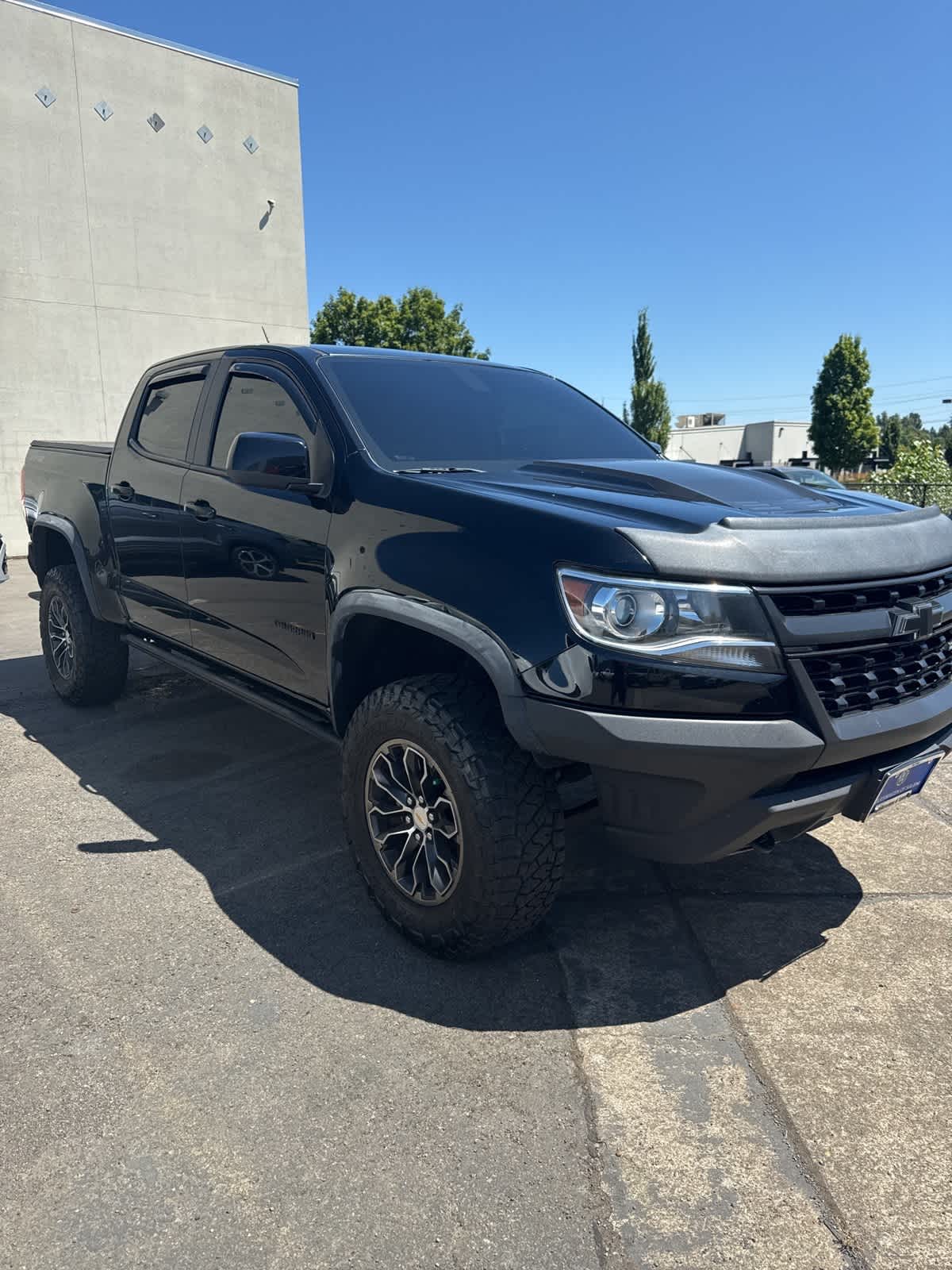 Thumbnail: 2020 Chevrolet Colorado - 3