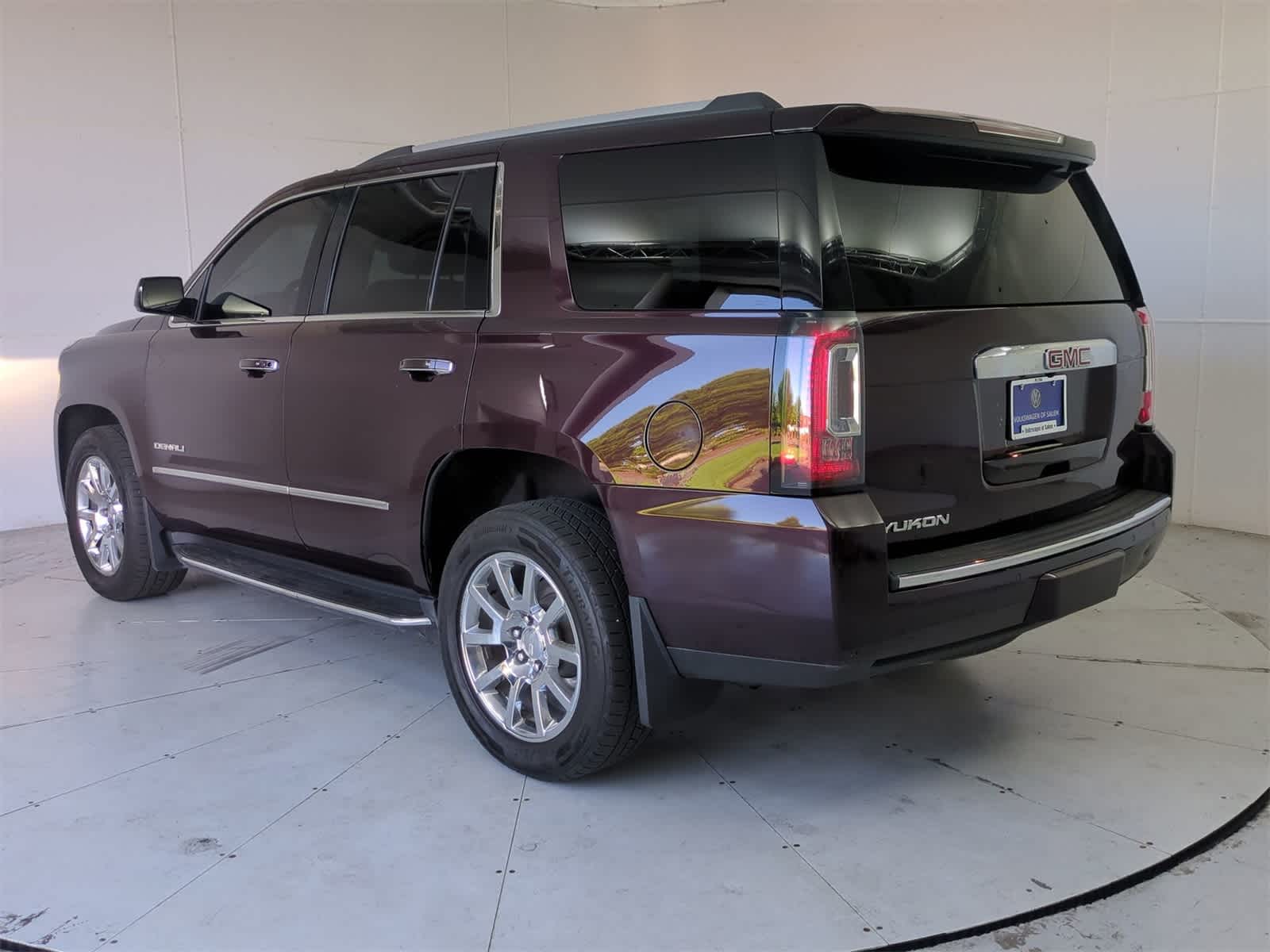 Thumbnail: 2017 GMC Yukon - 4