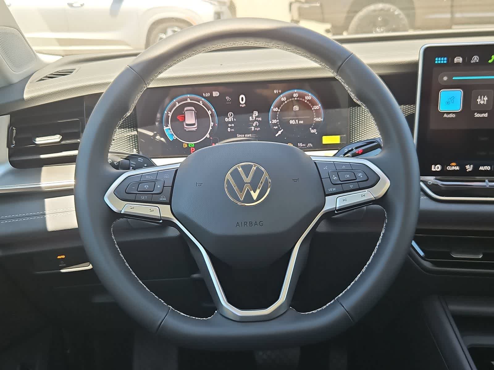 Thumbnail: 2026 Volkswagen Tiguan - 23