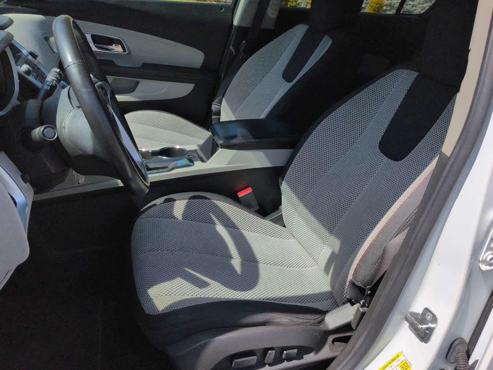 Thumbnail: 2017 Chevrolet Equinox - 16