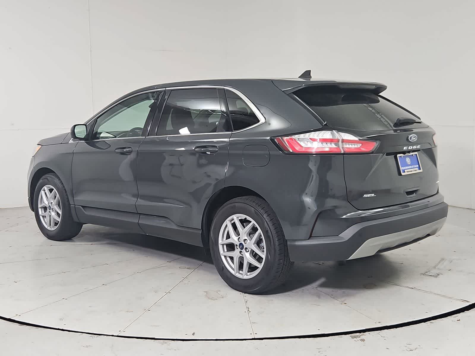 Thumbnail: 2021 Ford Edge - 4