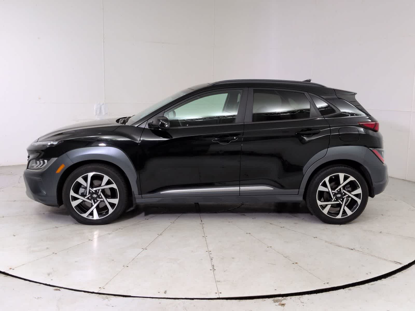 Thumbnail: 2022 Hyundai Kona - 3