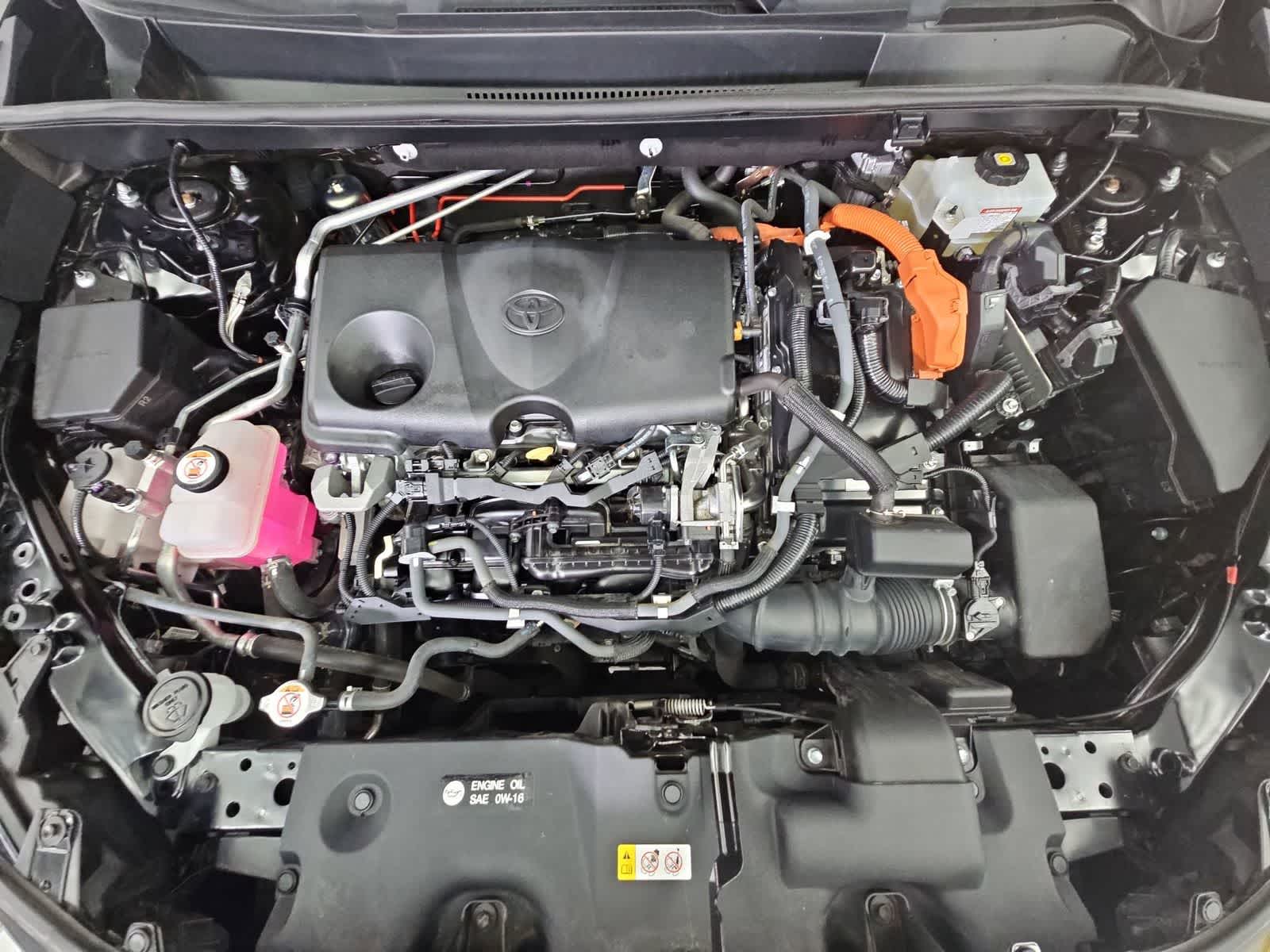 Thumbnail: 2020 Toyota RAV4 - 14