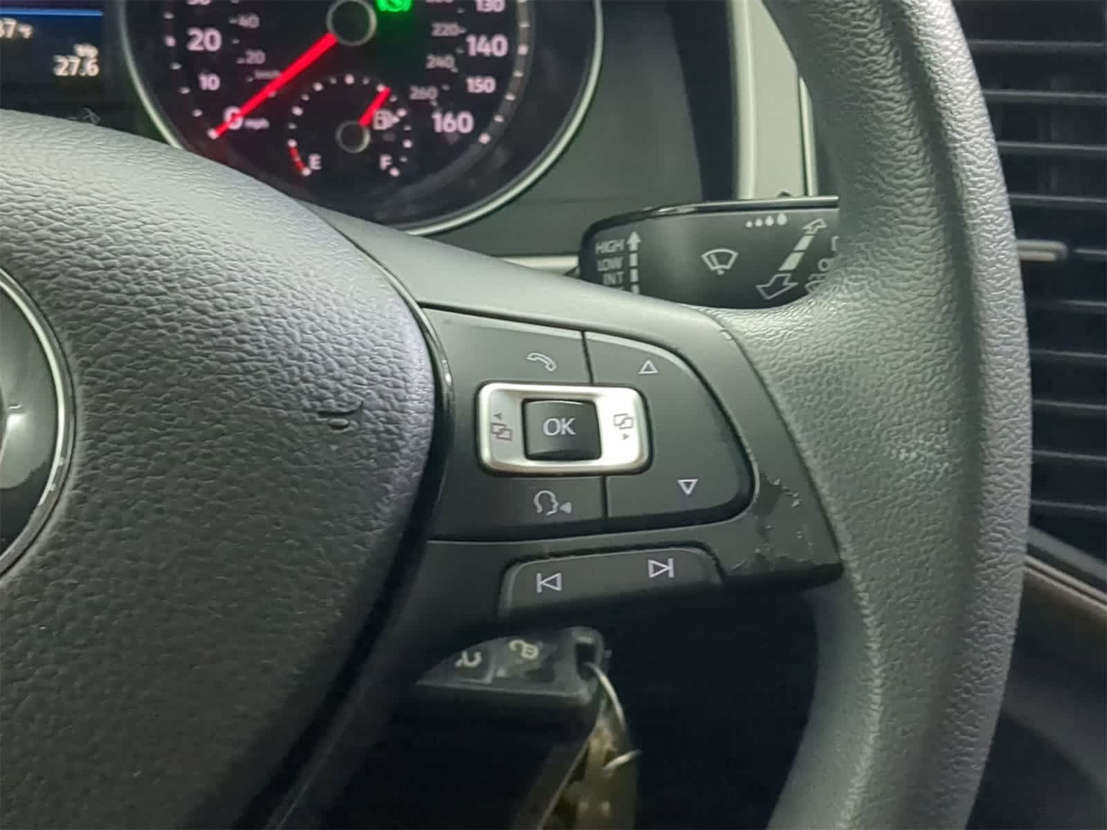 Thumbnail: 2018 Volkswagen Atlas - 23