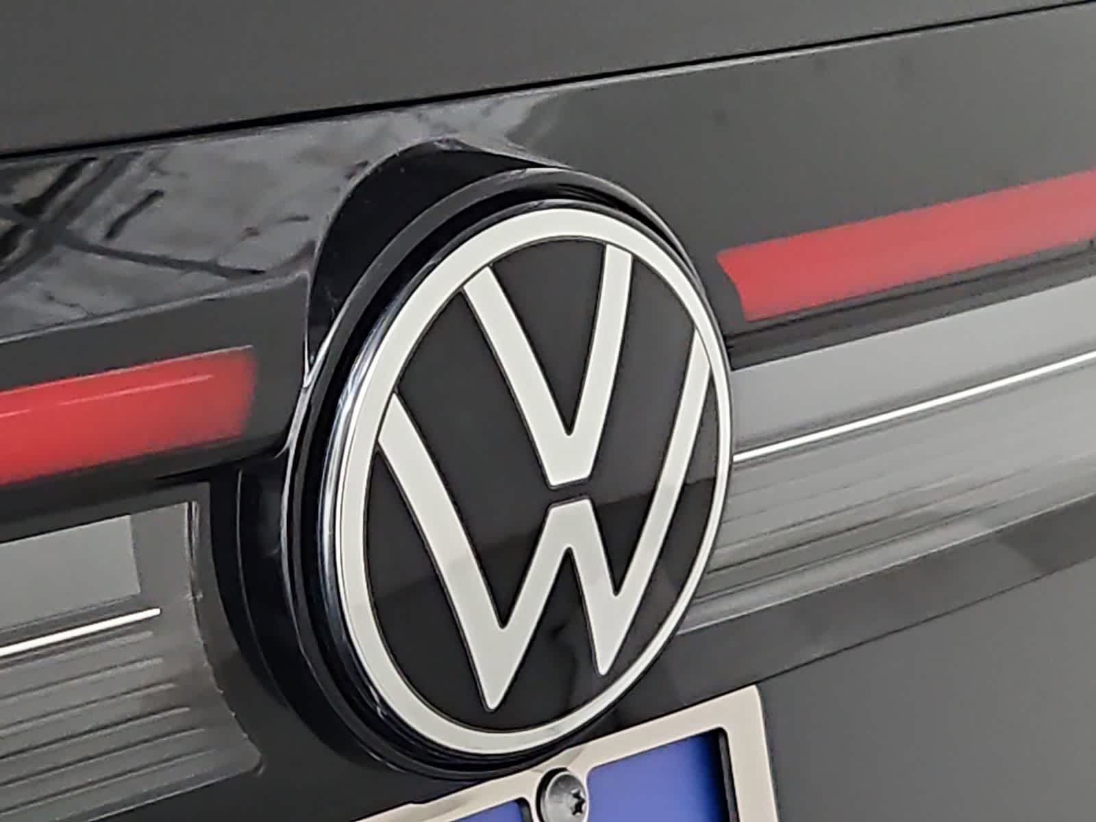 Thumbnail: 2026 Volkswagen Taos - 11