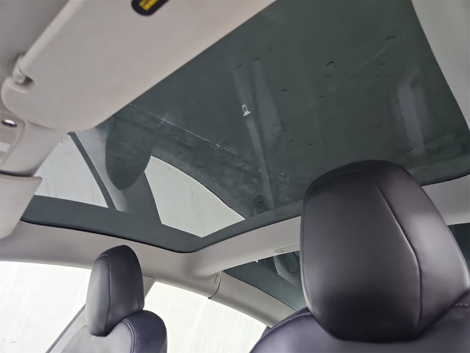 Thumbnail: 2018 Tesla Model 3 - 19