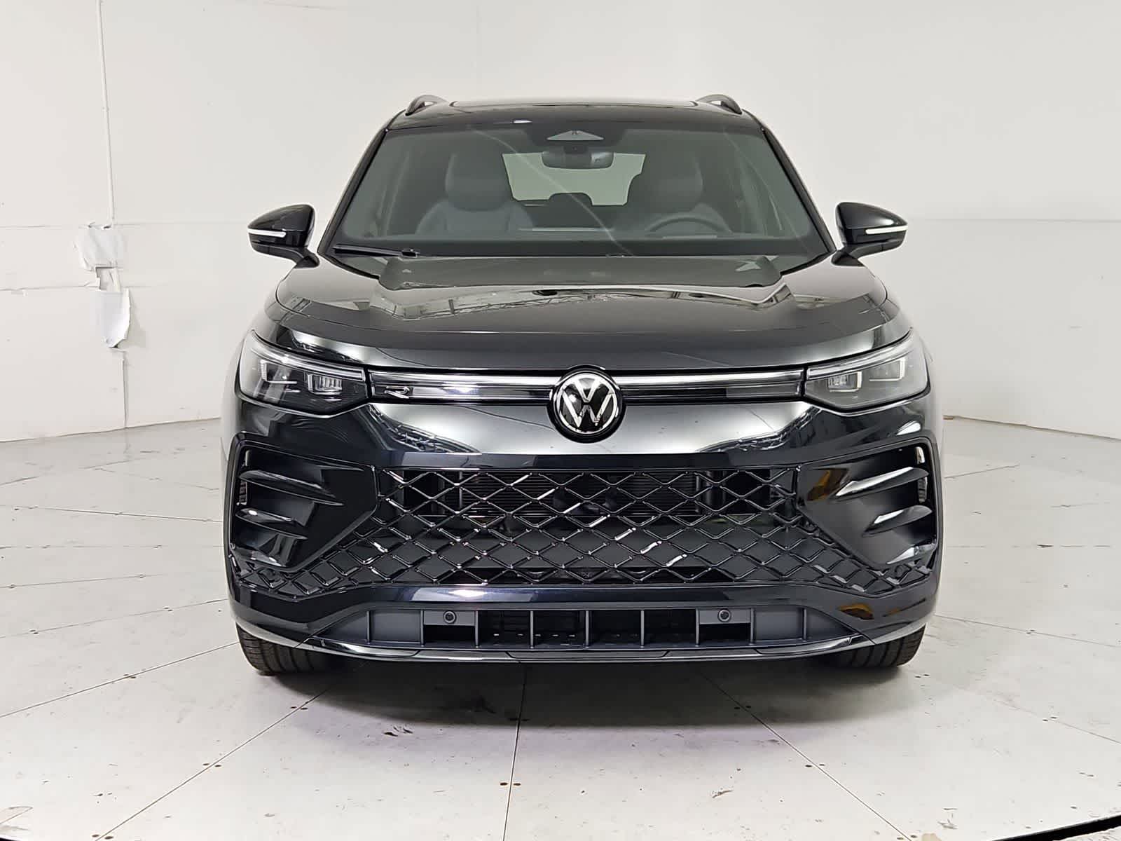 Thumbnail: 2026 Volkswagen Tiguan - 9