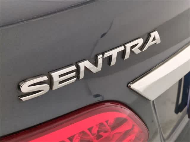2014 Nissan Sentra S 11