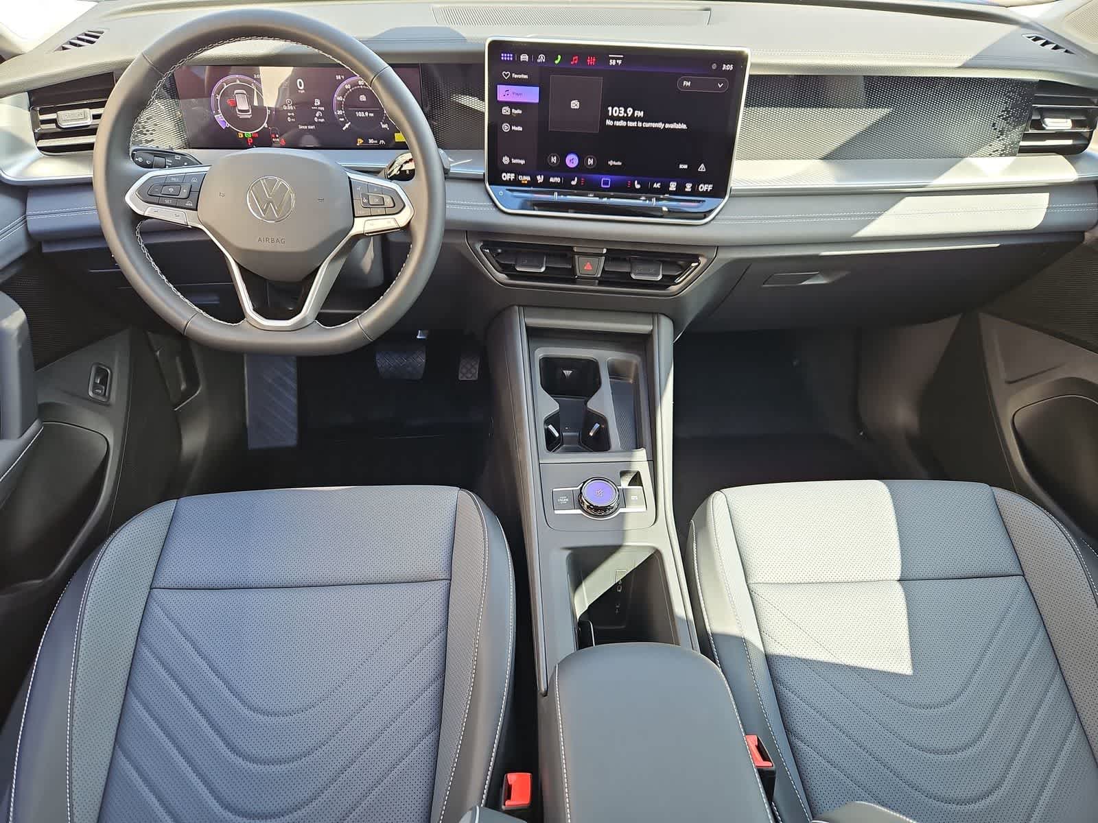 Thumbnail: 2026 Volkswagen Tiguan - 15