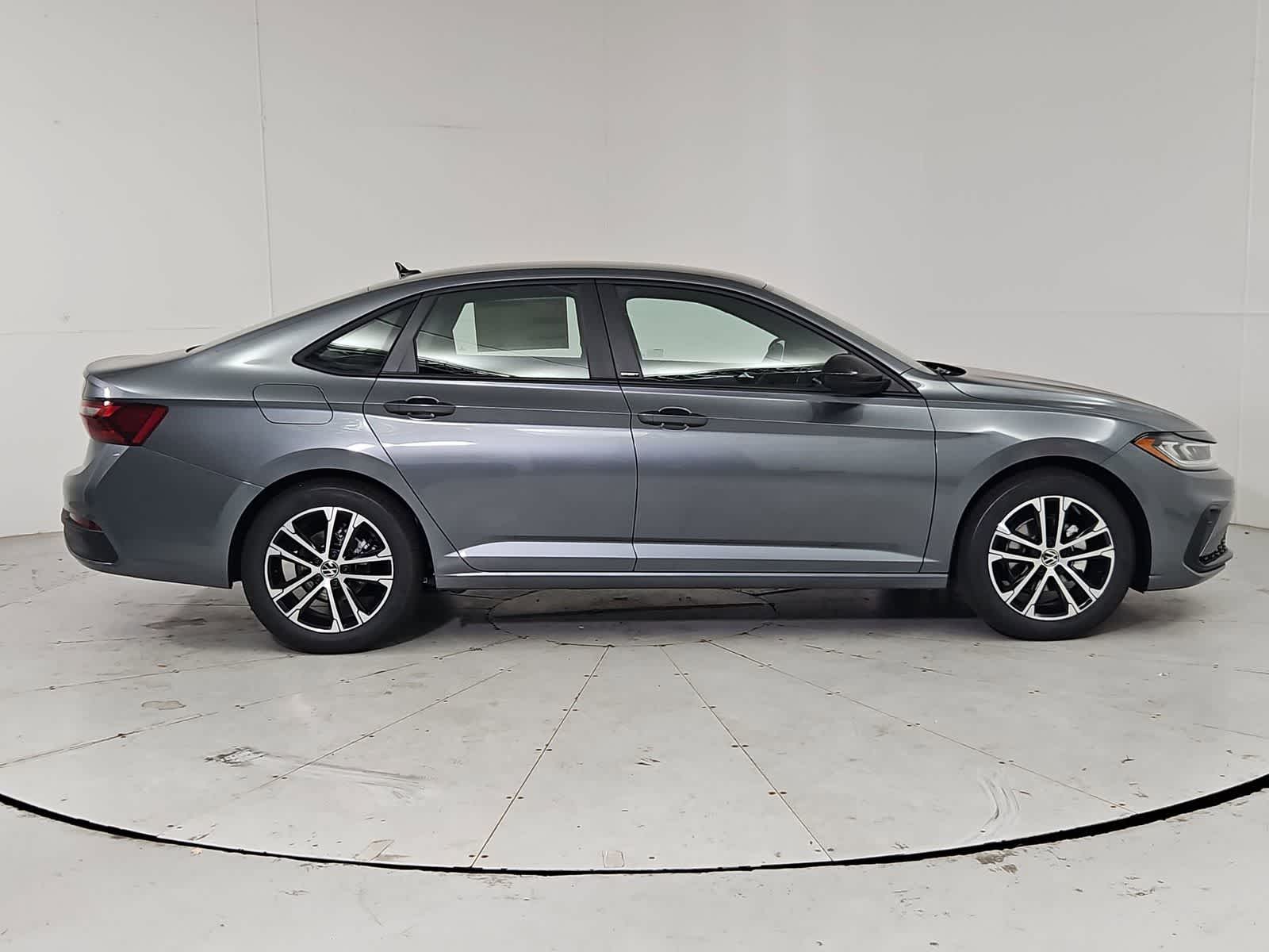 Thumbnail: 2026 Volkswagen Jetta - 7