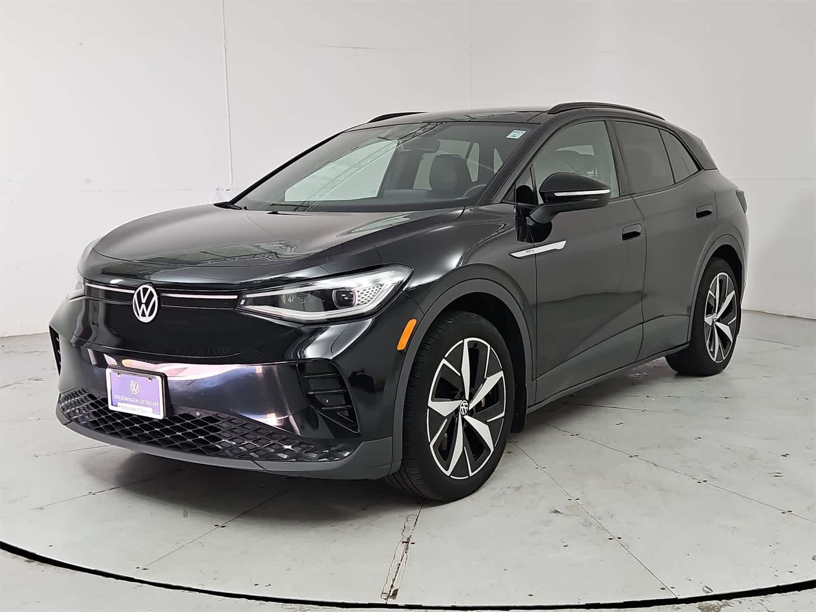 Thumbnail: 2023 Volkswagen ID.4 - 1