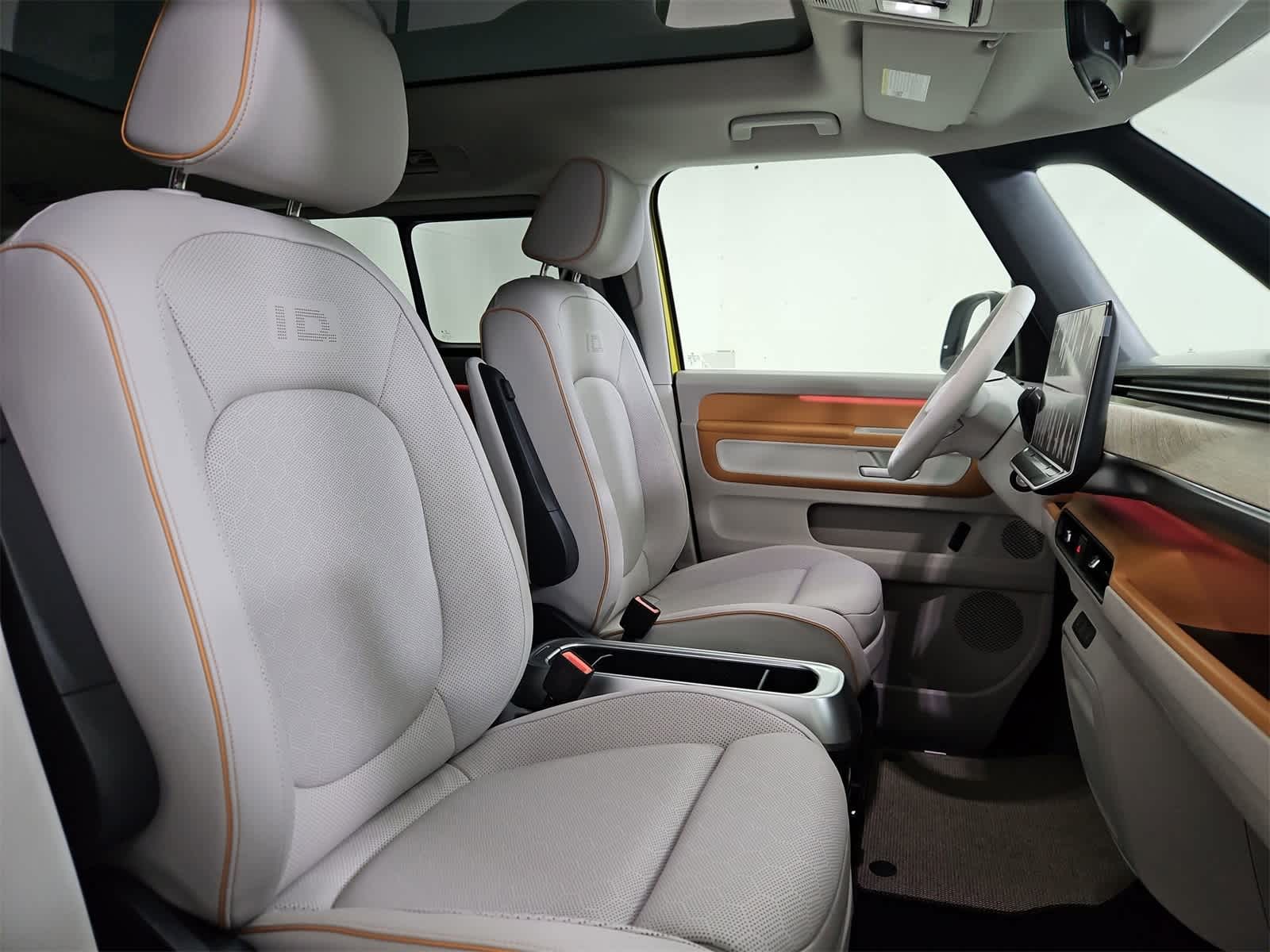 Thumbnail: 2025 Volkswagen ID.Buzz - 23