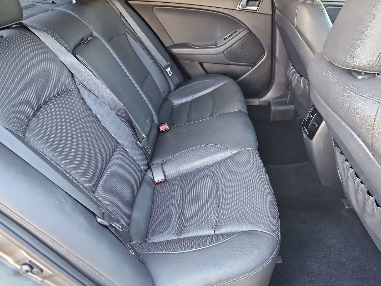 Thumbnail: 2014 Kia Optima - 21