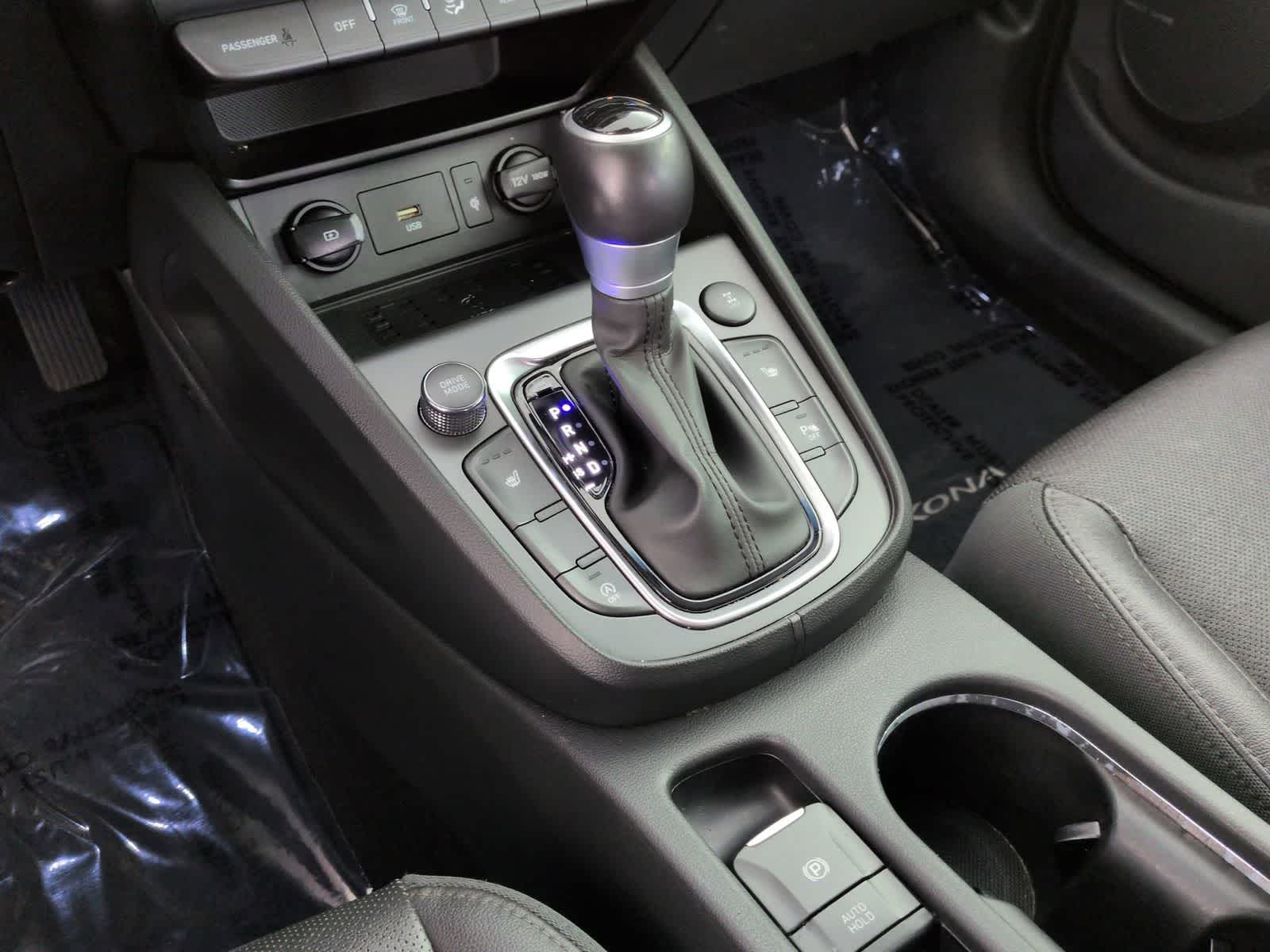 Thumbnail: 2022 Hyundai Kona - 33