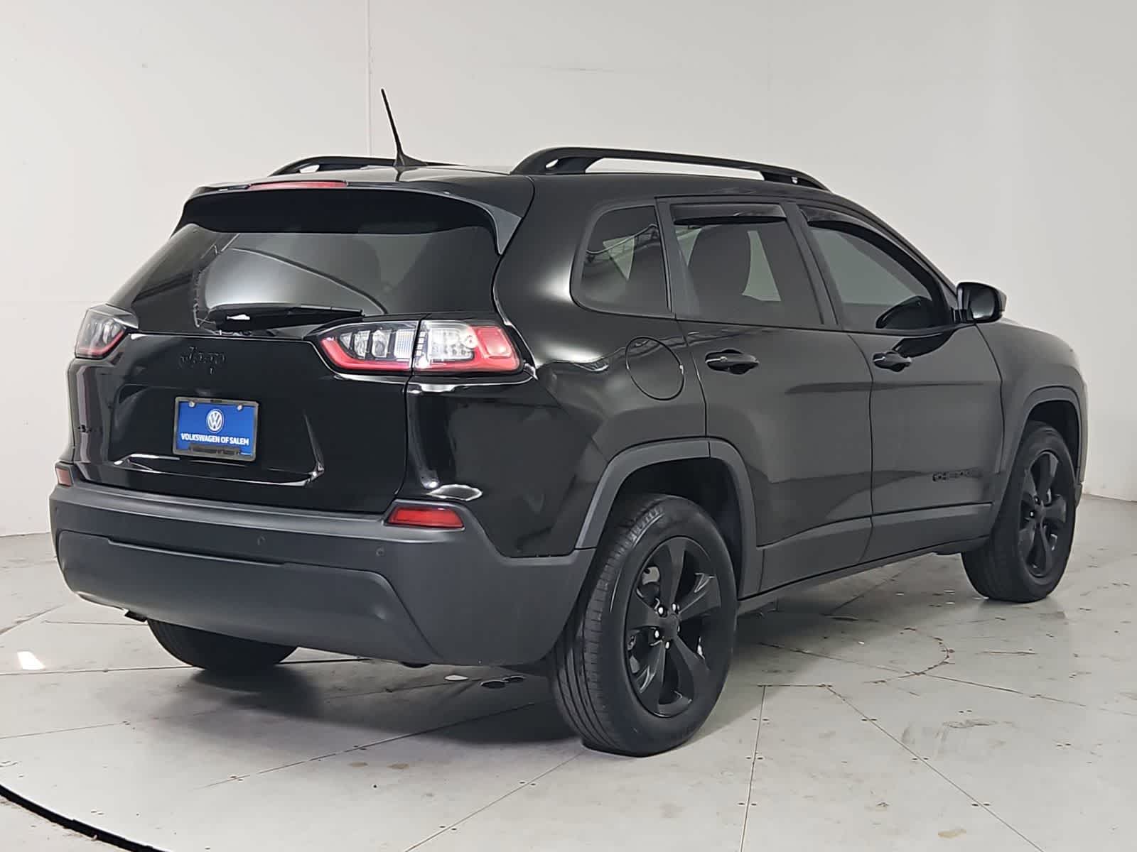 Thumbnail: 2019 Jeep Cherokee - 6