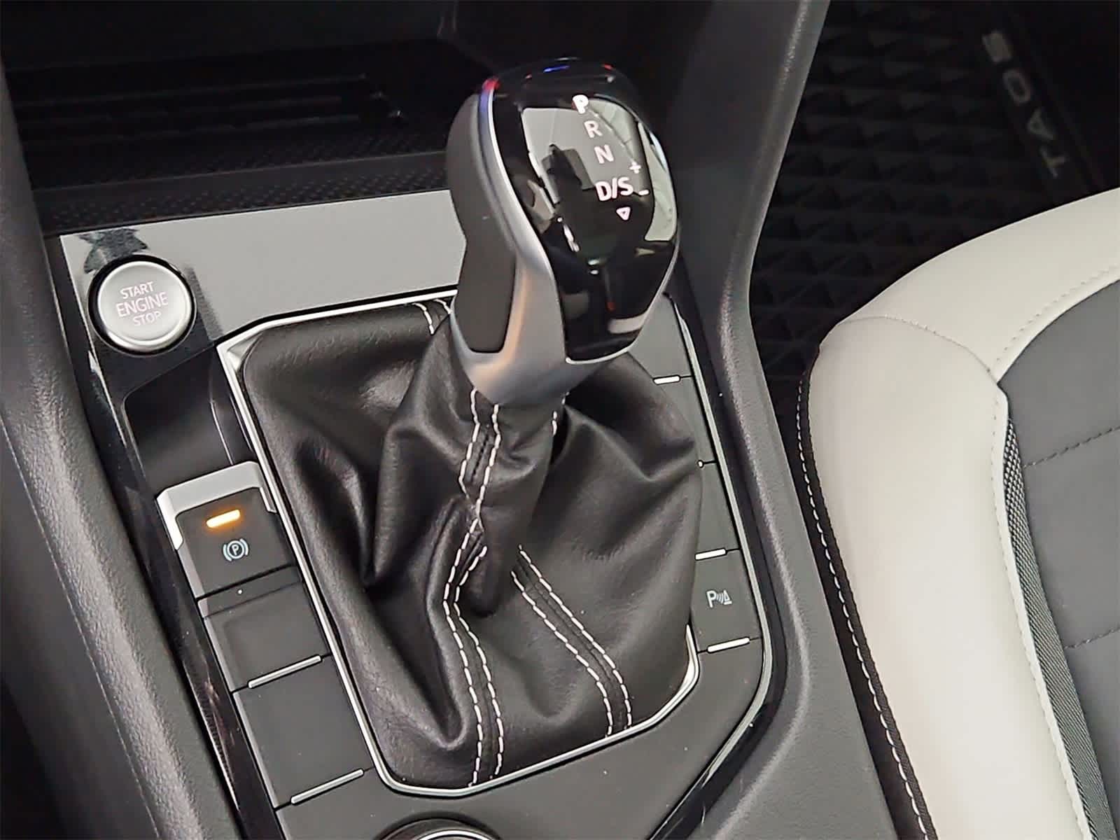 Thumbnail: 2025 Volkswagen Taos - 31