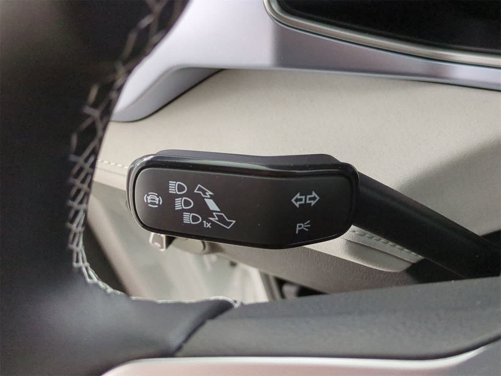 Thumbnail: 2025 Volkswagen Taos - 27