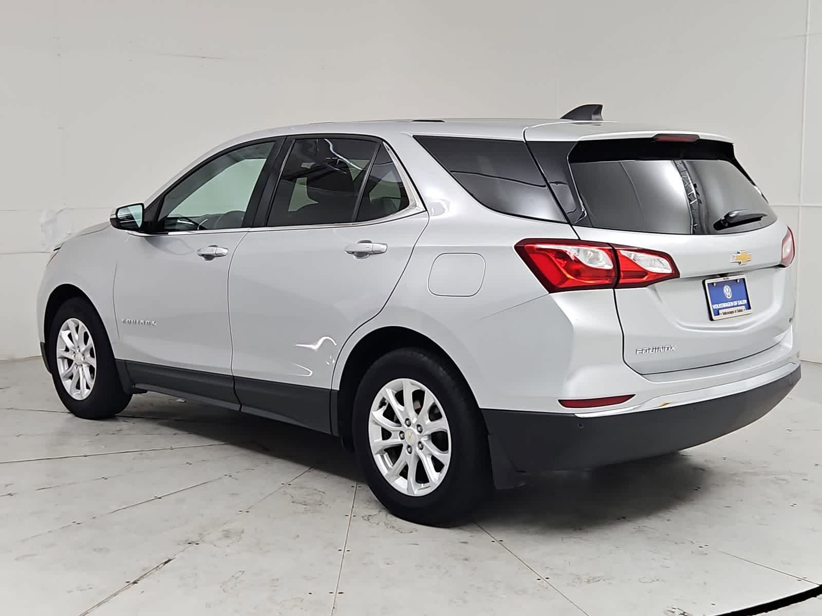 Thumbnail: 2018 Chevrolet Equinox - 3