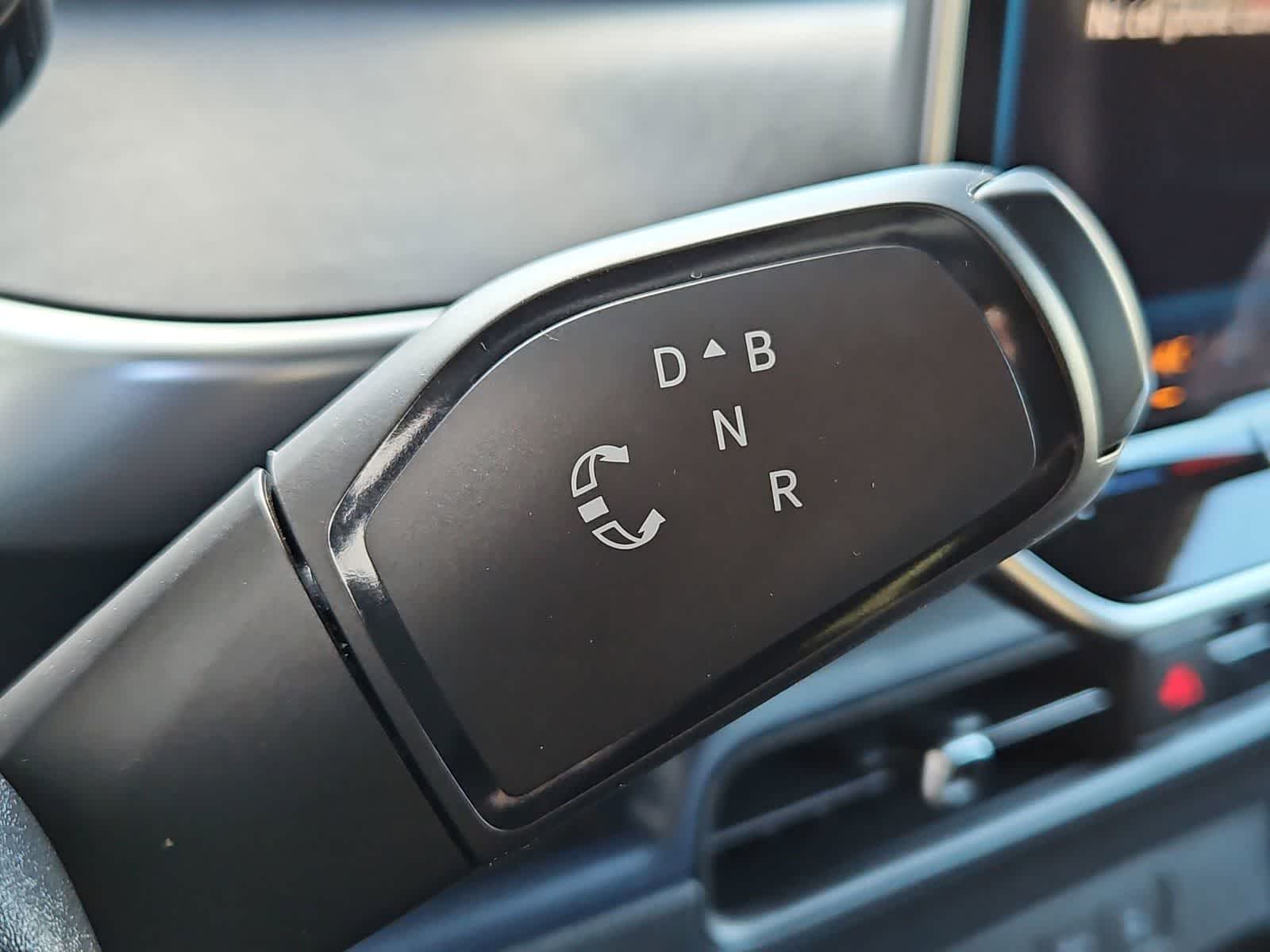 Thumbnail: 2025 Volkswagen ID.Buzz - 32