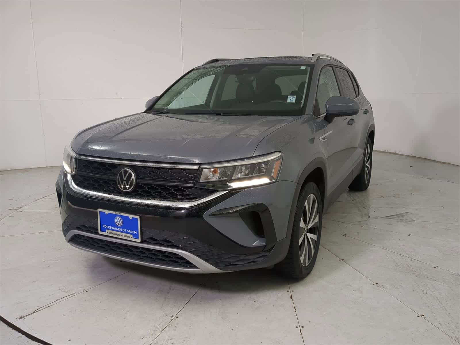 Thumbnail: 2023 Volkswagen Taos - 1