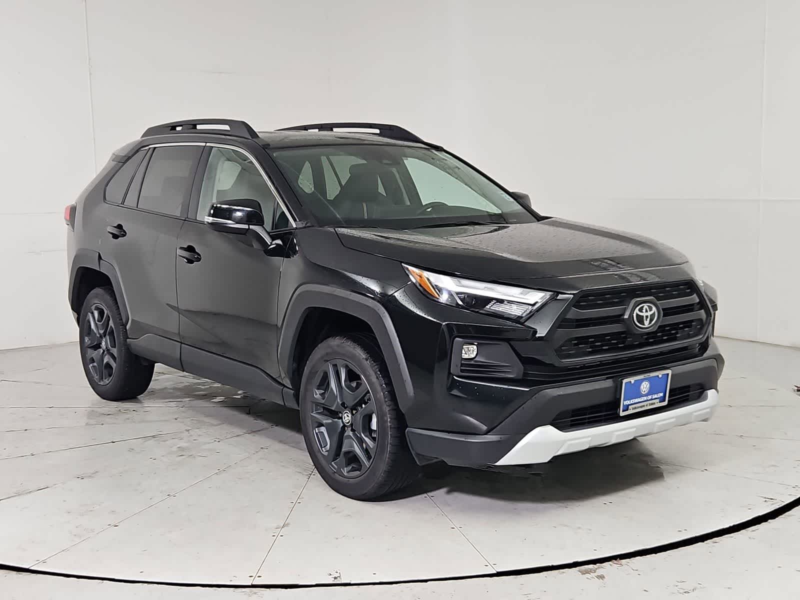 Thumbnail: 2024 Toyota RAV4 - 8